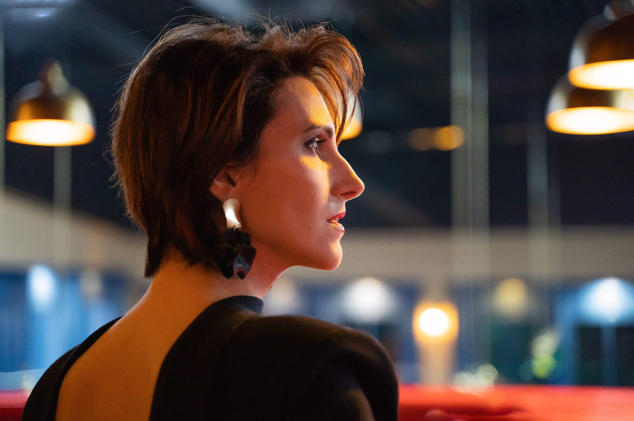 Чёрный пиджак. Фотограф в Находке Сальникова Оксана