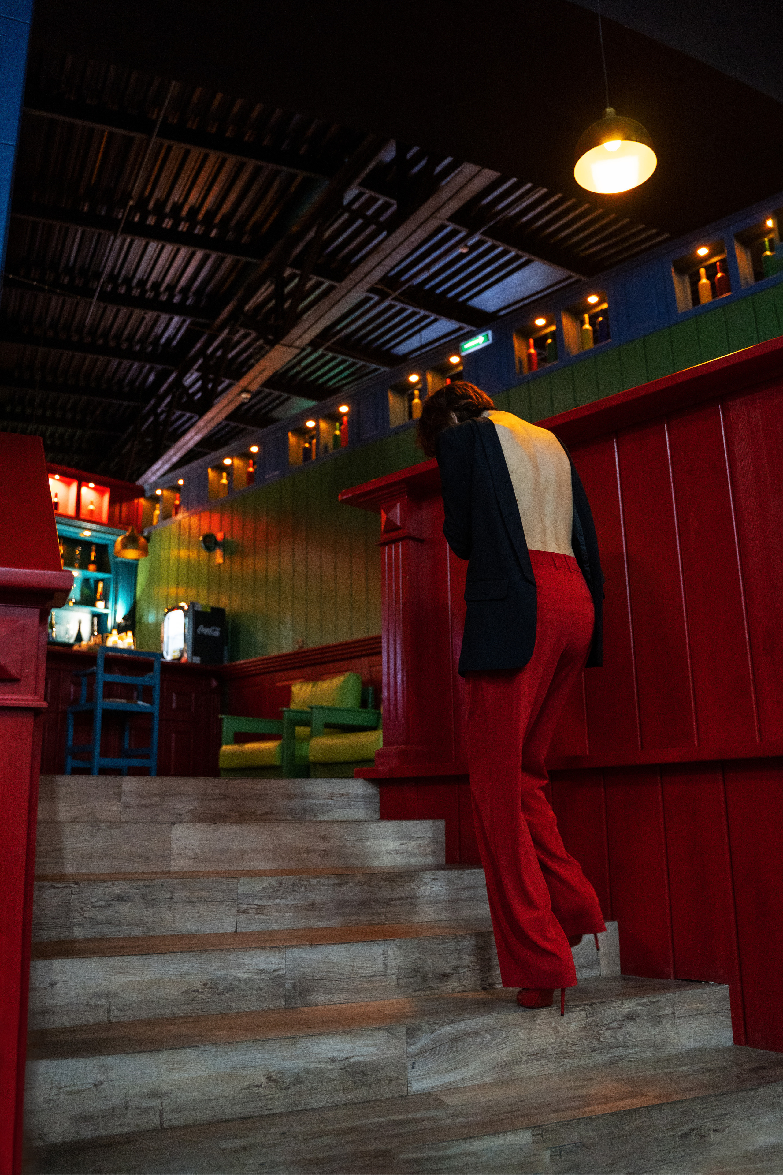 Чёрный пиджак. Фотограф в Находке Сальникова Оксана