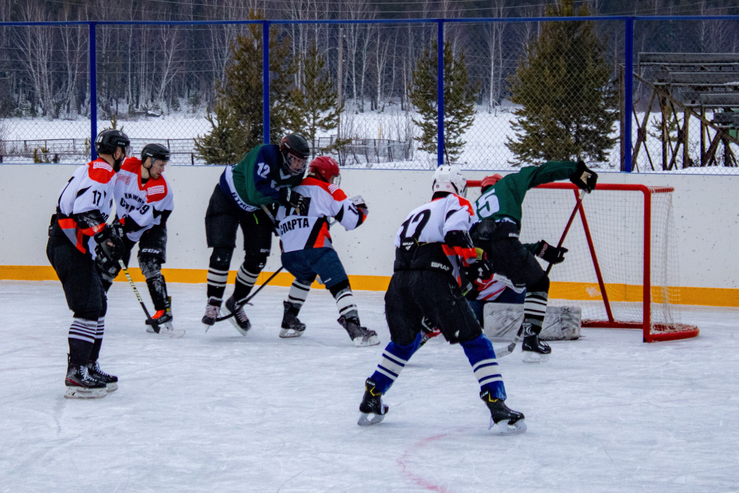 Хоккей г.п Атиг-г.Нижние Серги