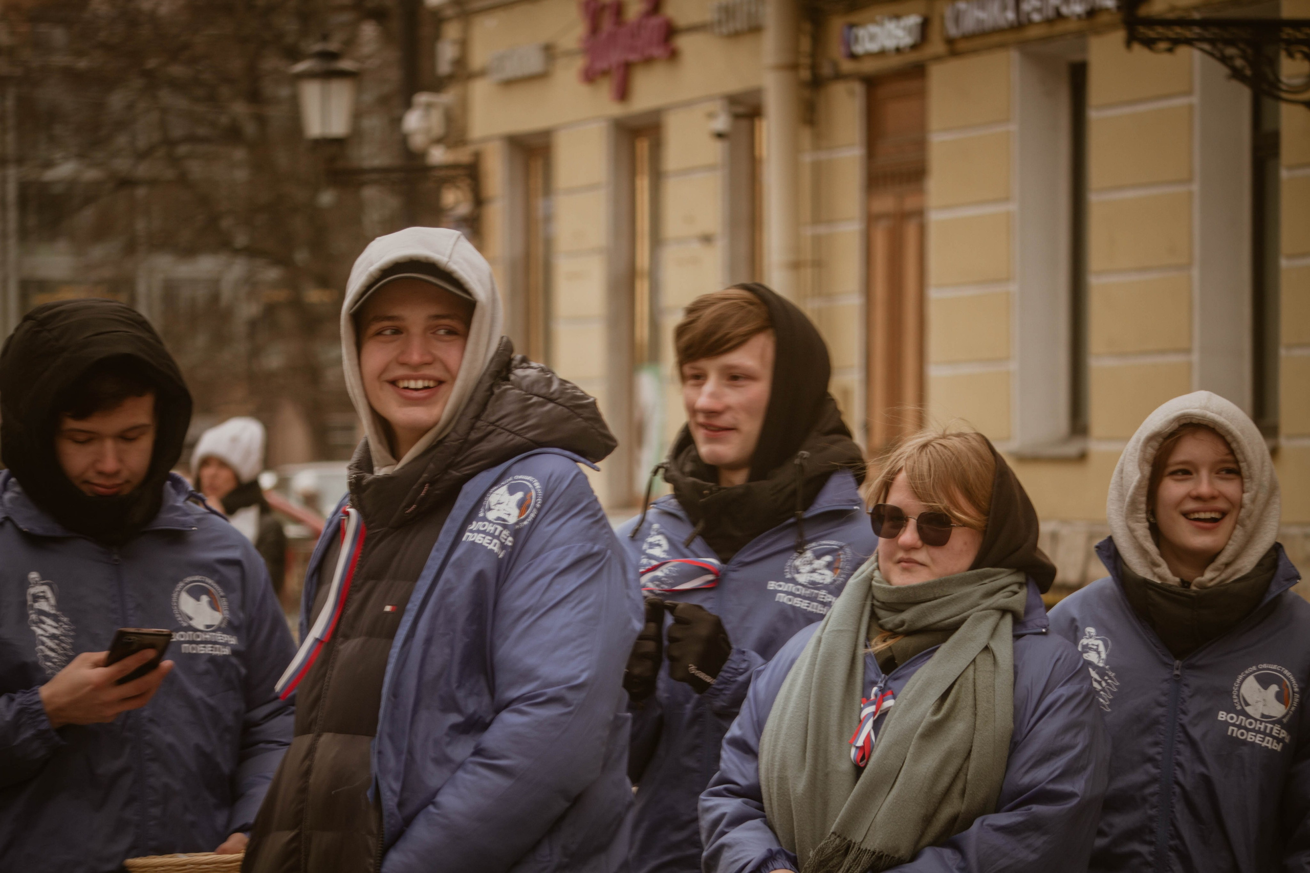10 ЛЕТ ВМЕСТЕ — Патриотическая акция. Создадим шедевр? Виталина и её фотоискусство