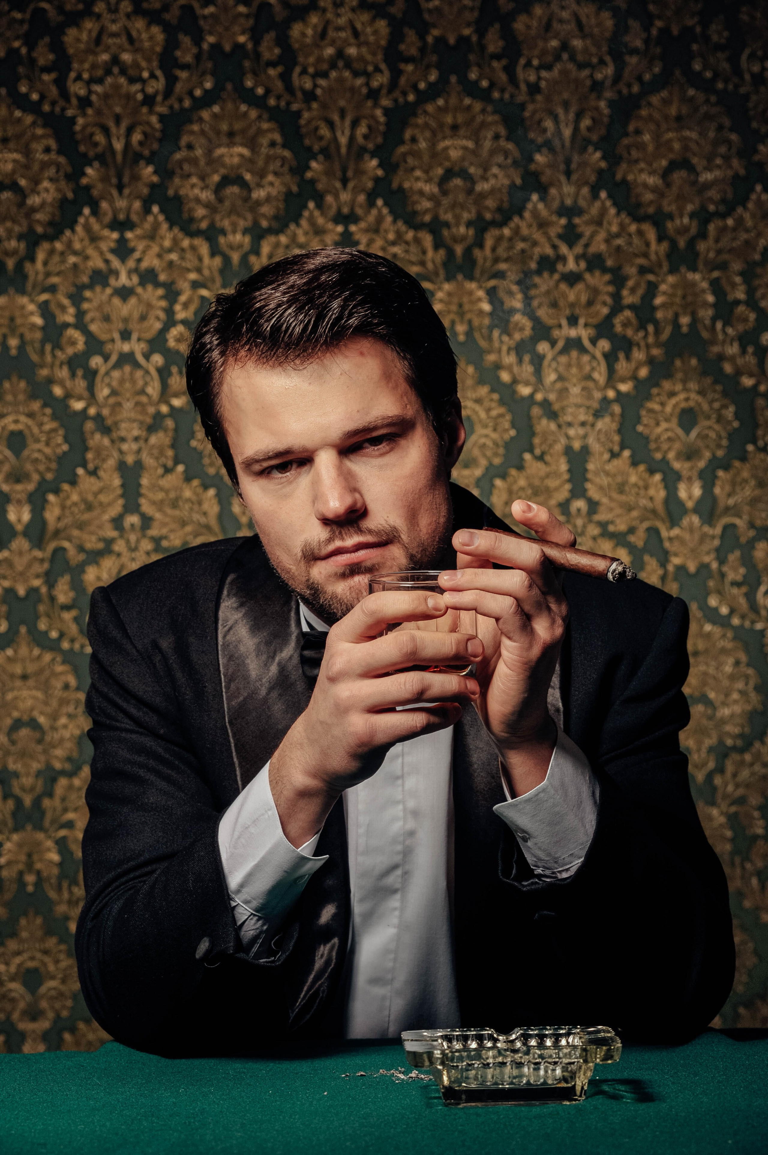 Бизнес-портрет и корпоративная фотосъемка в Москве — Слава Хабаров. Главная