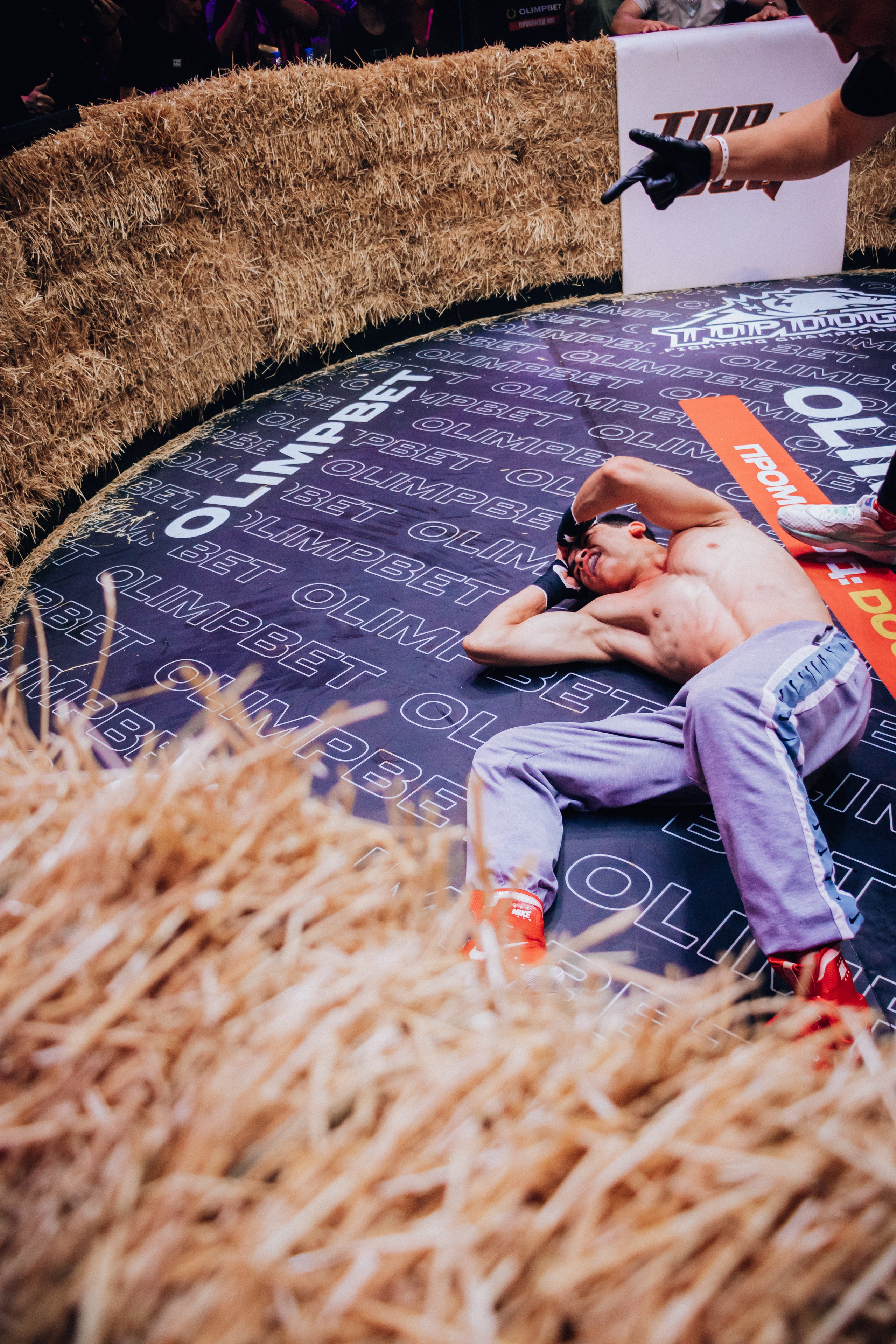 Кулачные бои TopDog. Анастасия Тен