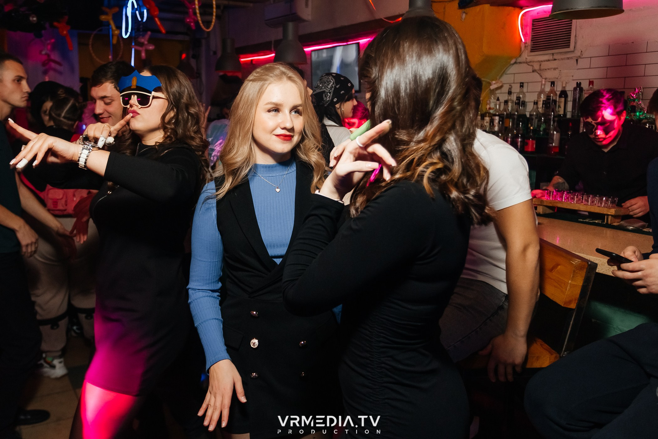 ZOMBIE CIRCUS в баре «Cosmo»