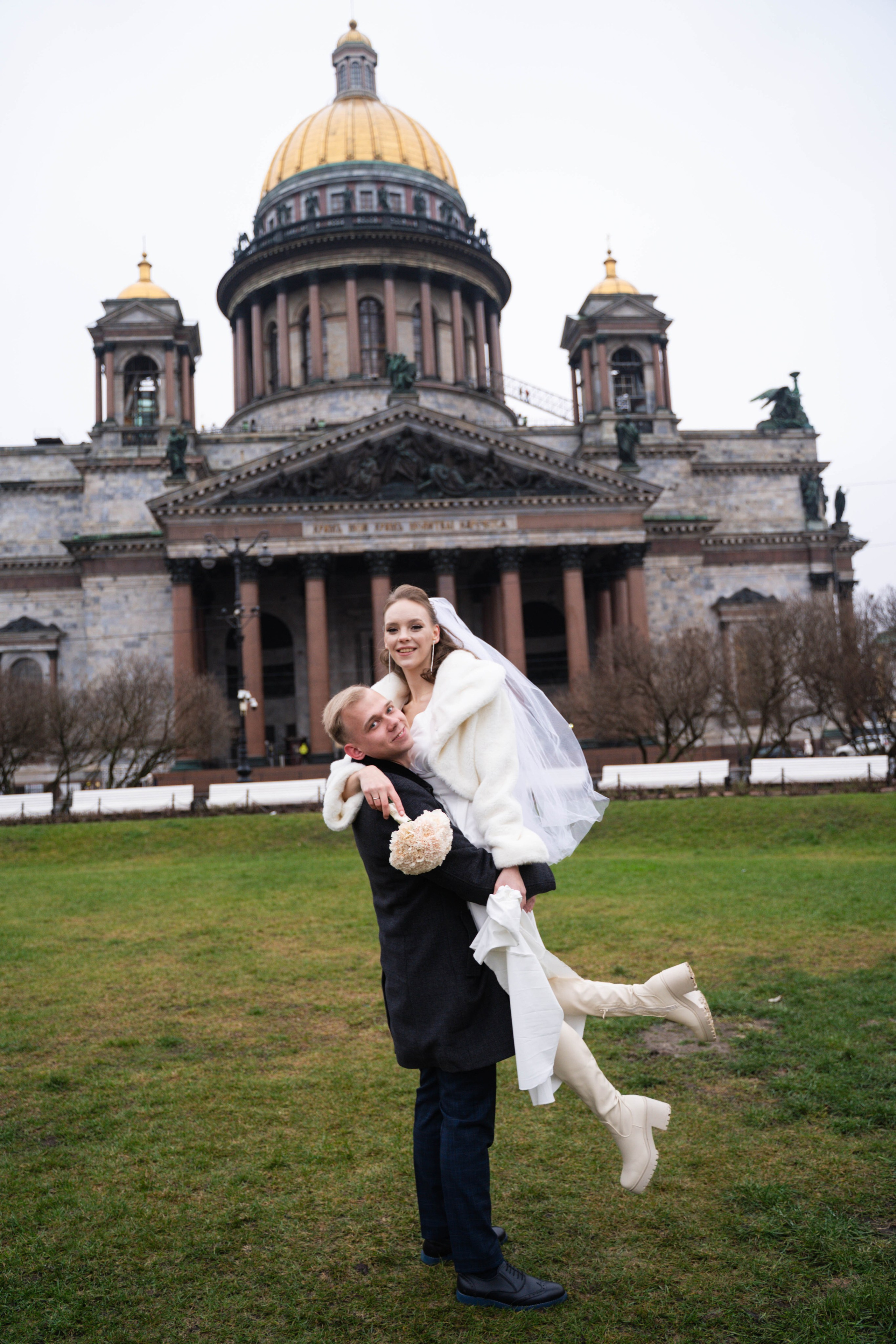 Свадьба. Александра Стрелина. Актриса с фотоаппаратом
