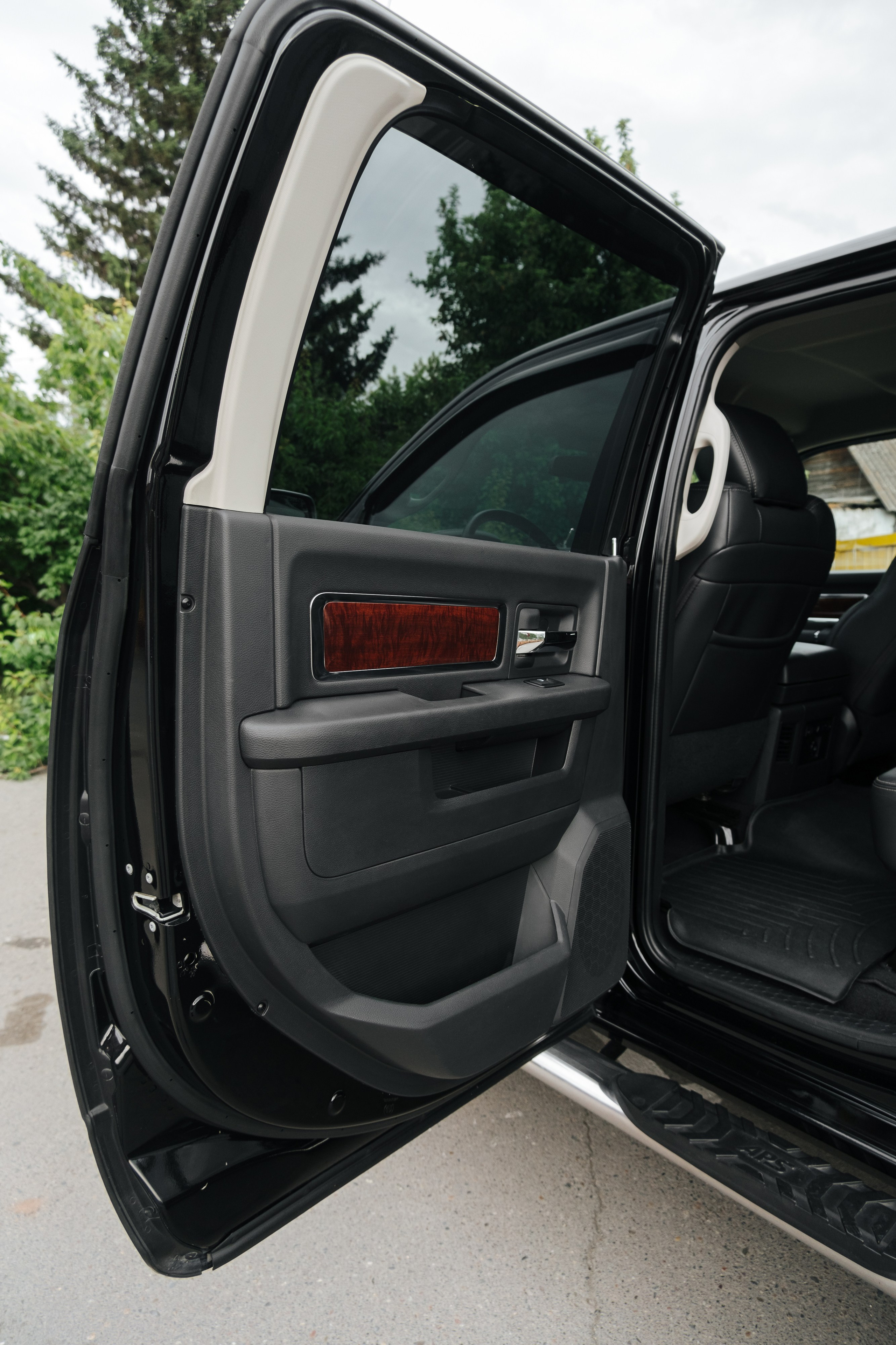 DODGE RAM. Фуд и предметный фотограф Виталий Морозов г. Москва