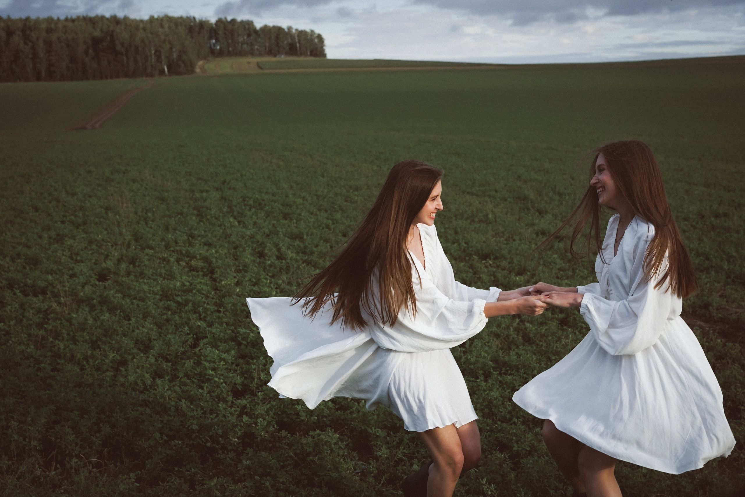 Прогулочная фотосессия в поле