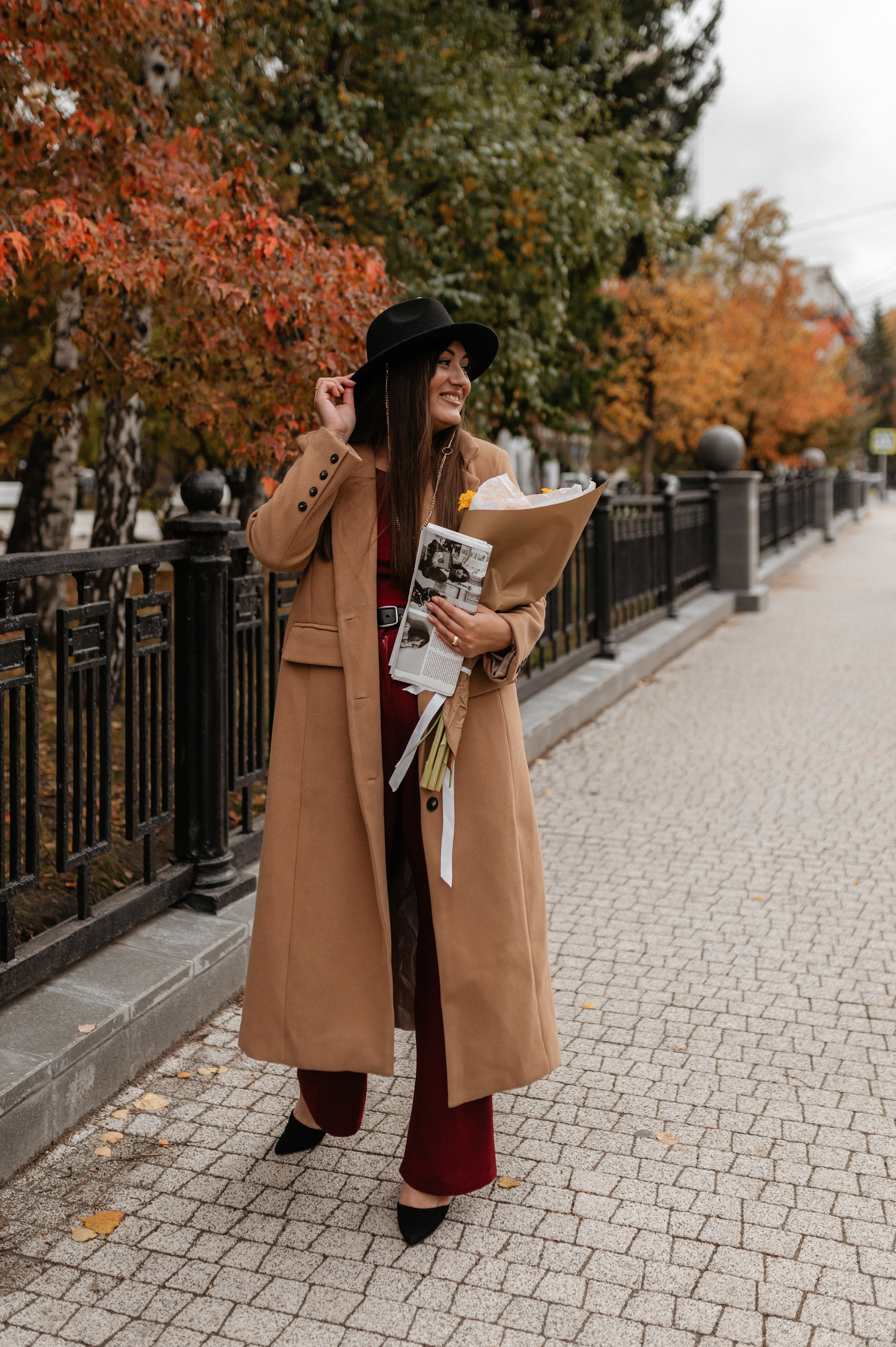 Осенняя прогулка в сквере. Главная