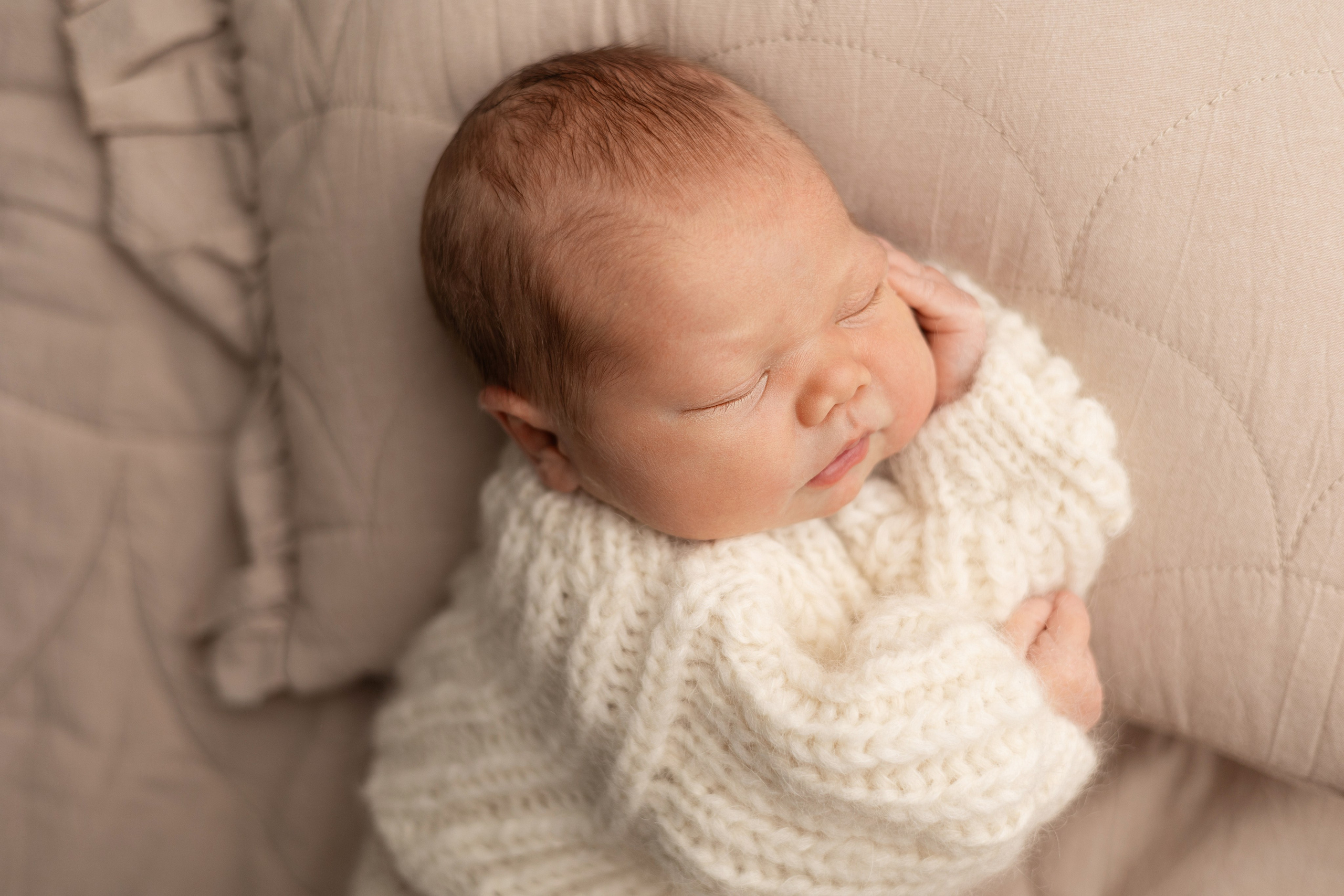 Роман. Лилия Алтухова — фотограф новорожденных в Москве и области