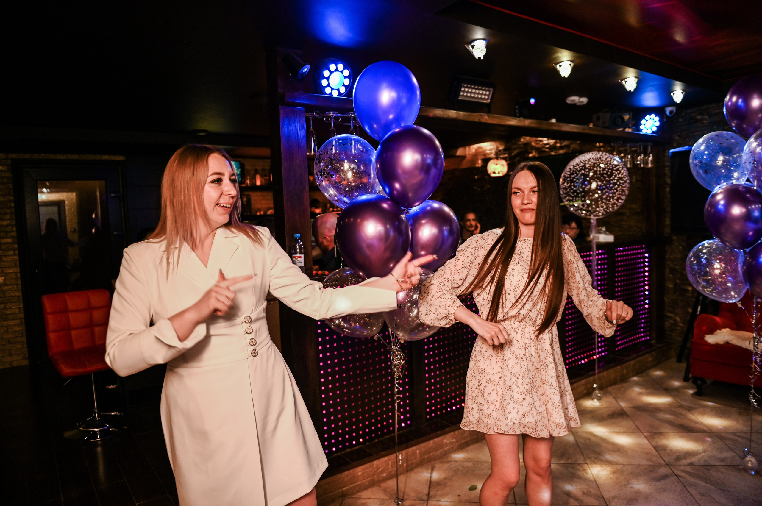 День рождения. Свадебный, семейный, детский, контент фотограф в Омске Максим Ильин