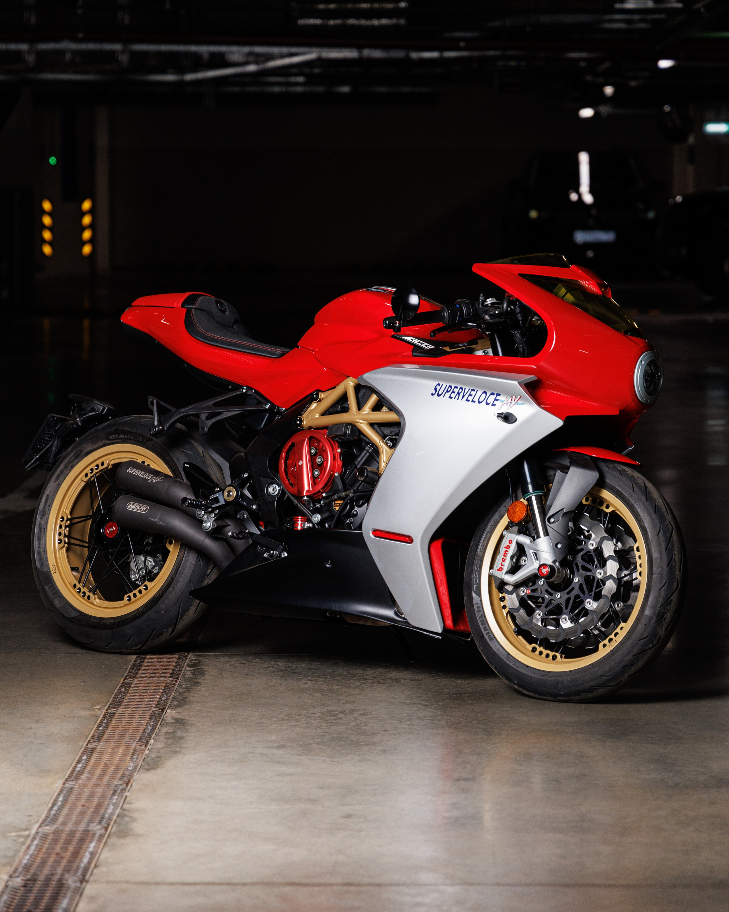 MV Agusta Superveloce. Продюсер Оператор Фотограф Москва | borisprophoto