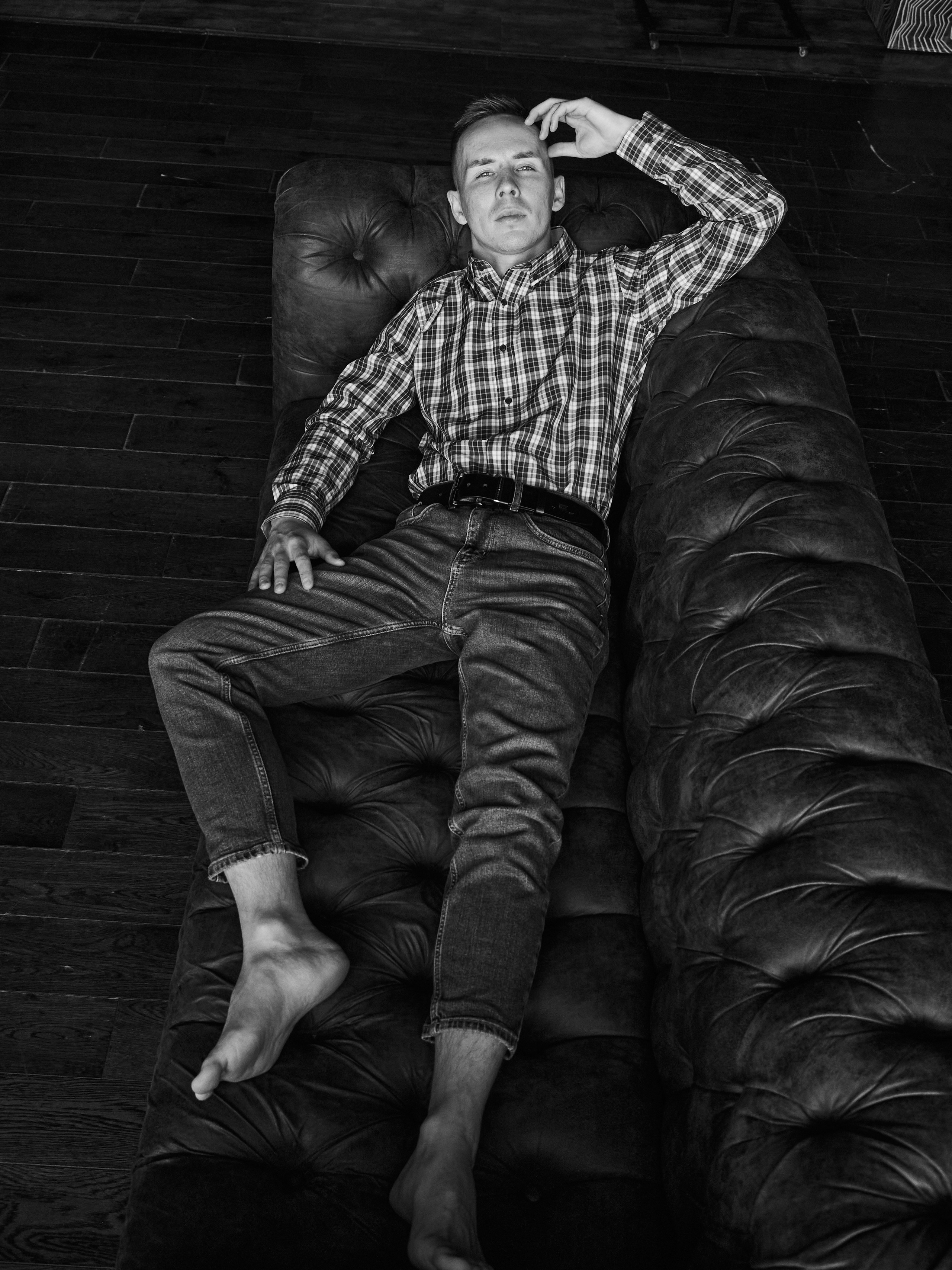 Игорь (ведущий). Главная