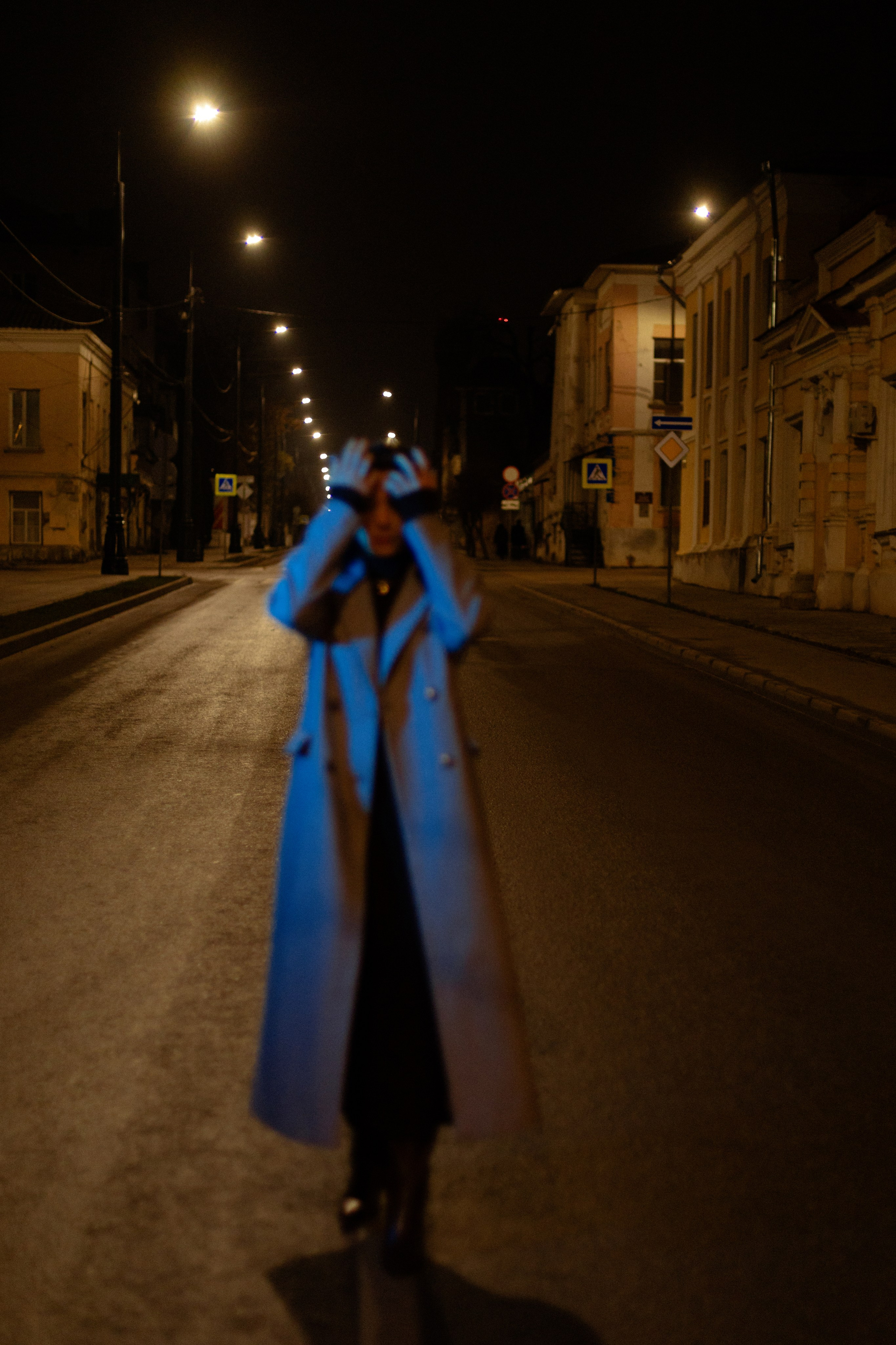 Светлана. Прогулка по ночному городу. Фотограф Мария Щеголькова. Чувственный женский портрет