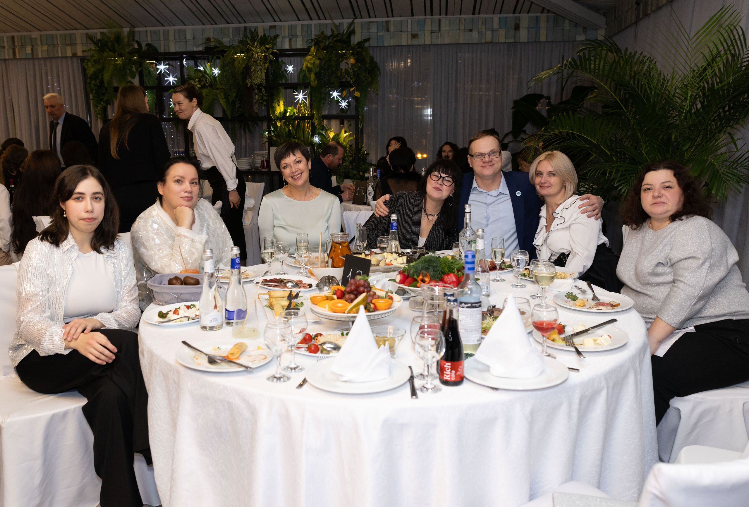 Корпоратив ресторан Времена года Москва. Семейный и детский фотограф Анна Петракова
