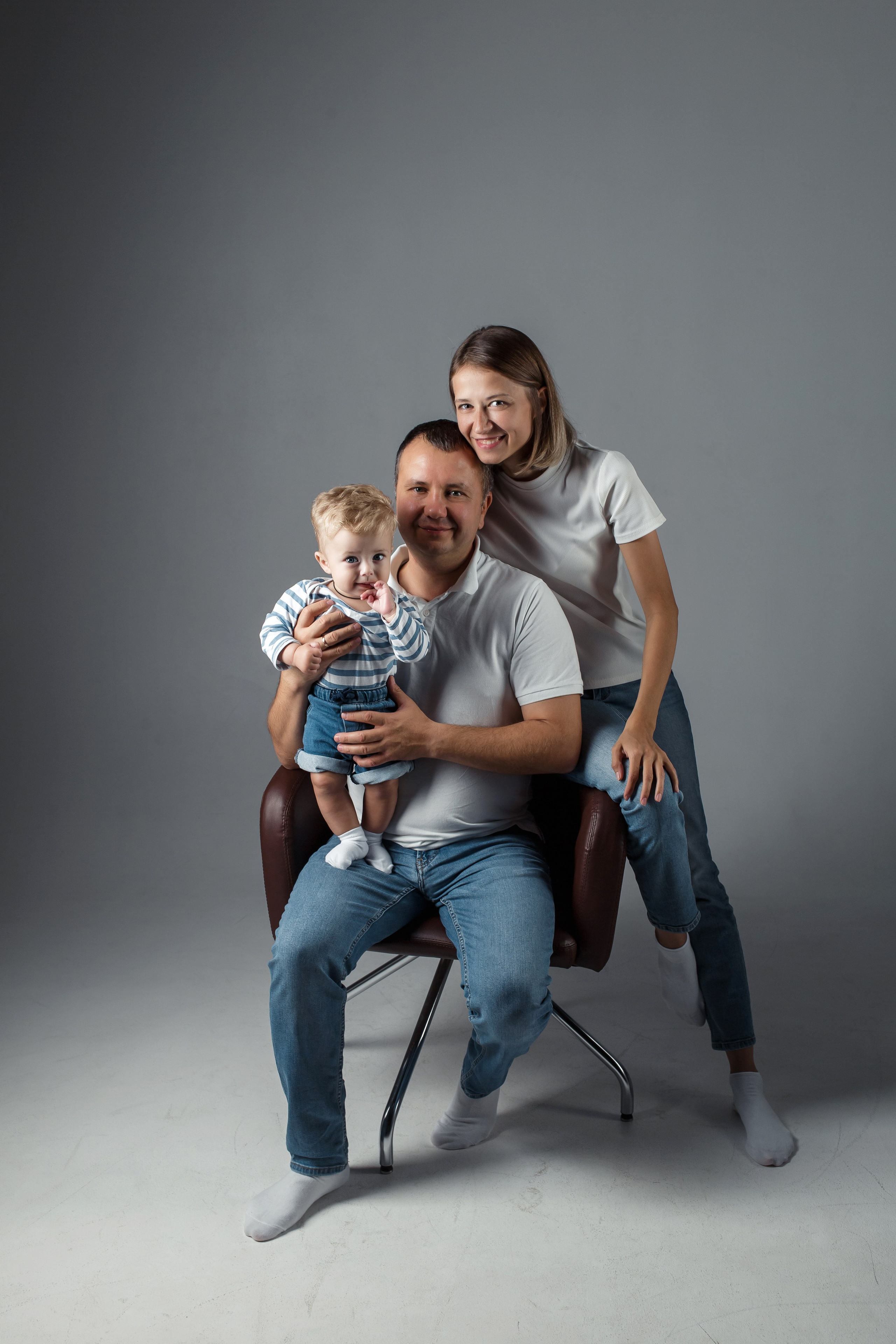 Ирина и Павел семейная фотосессия. Женский фотограф в Оренбурге Ирина Заводчикова