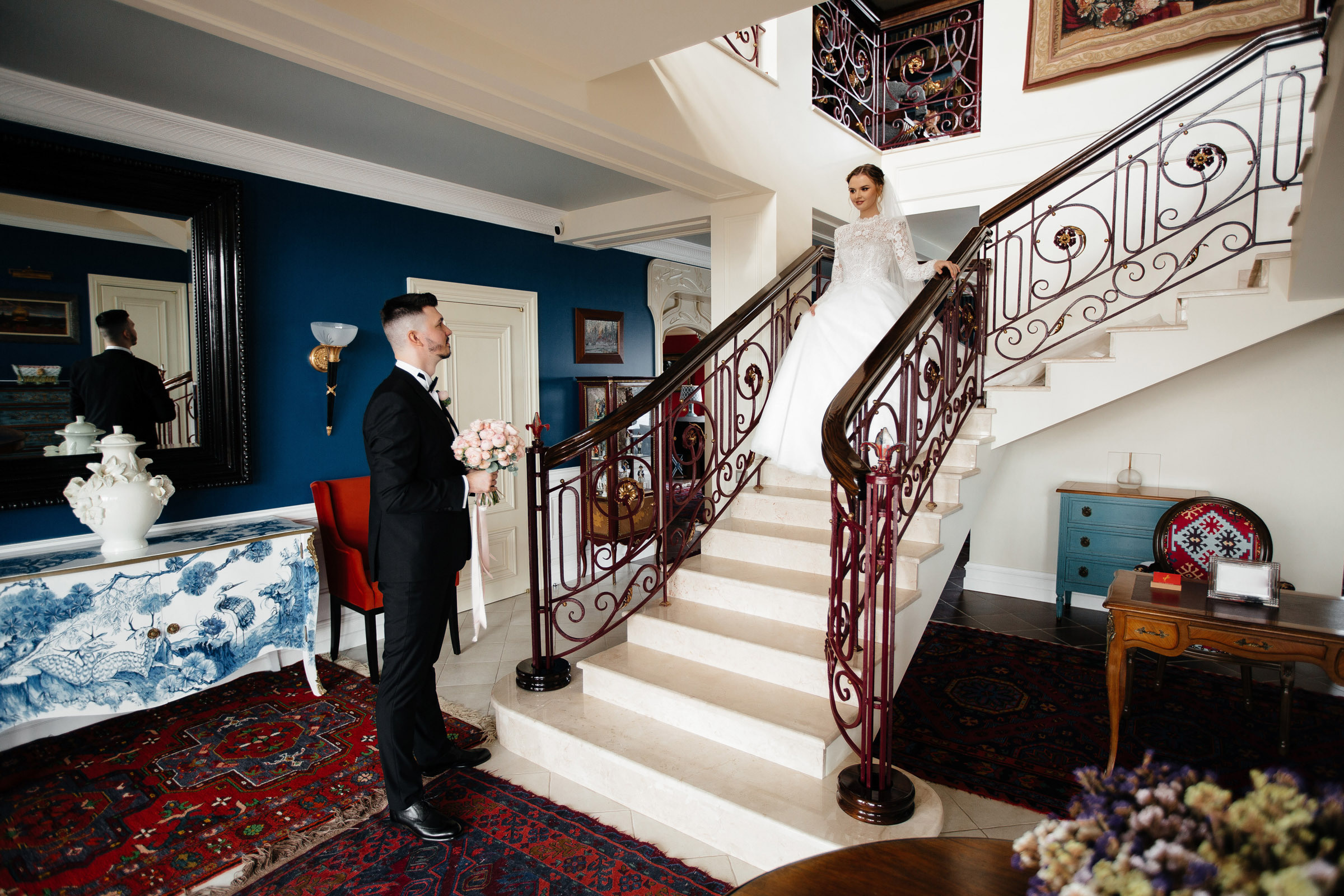 встреча жениха и невесты в отеле романов