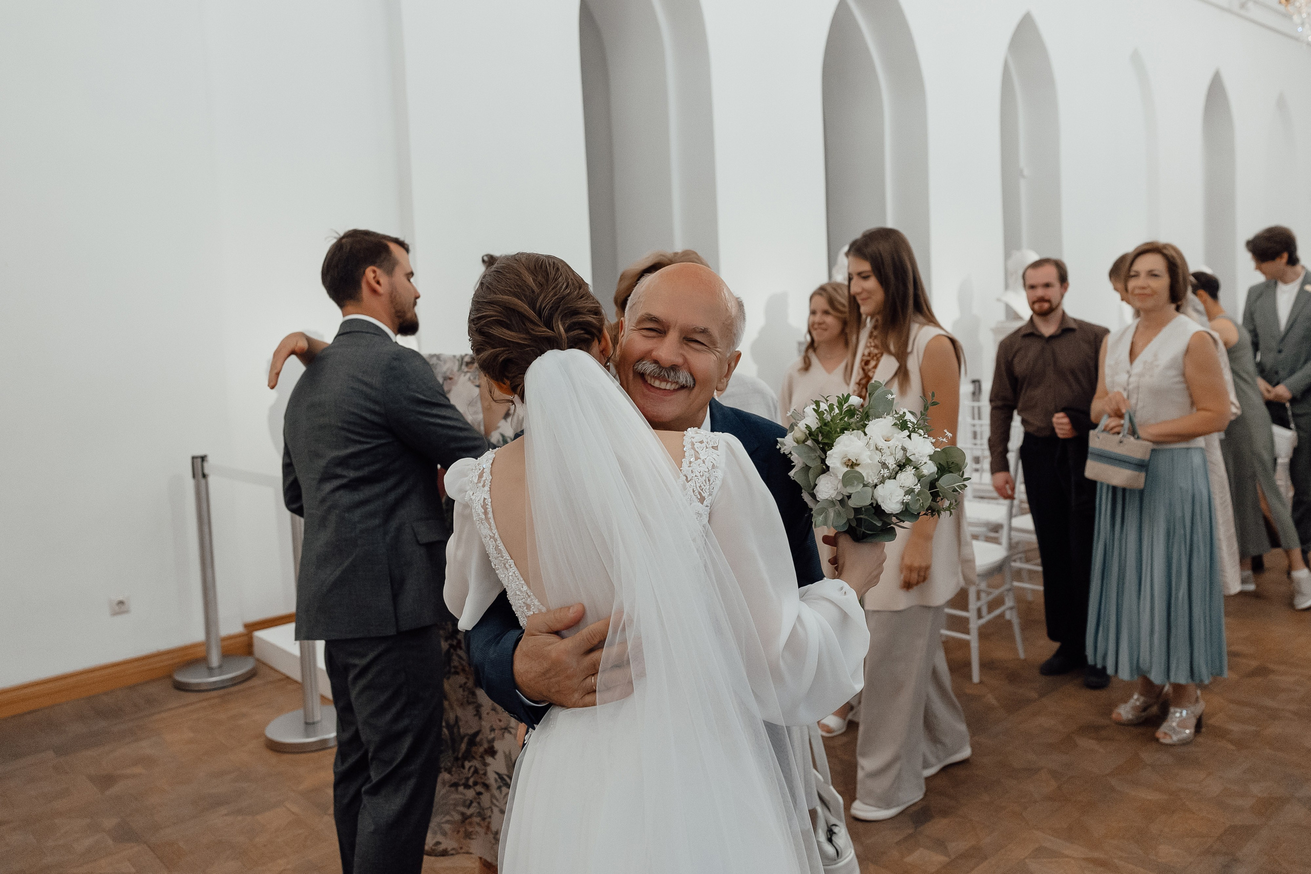 Свадебная фотосессия в Оперном доме Царицыно. Свадебный фотограф в Москве Дарья Олендарёва