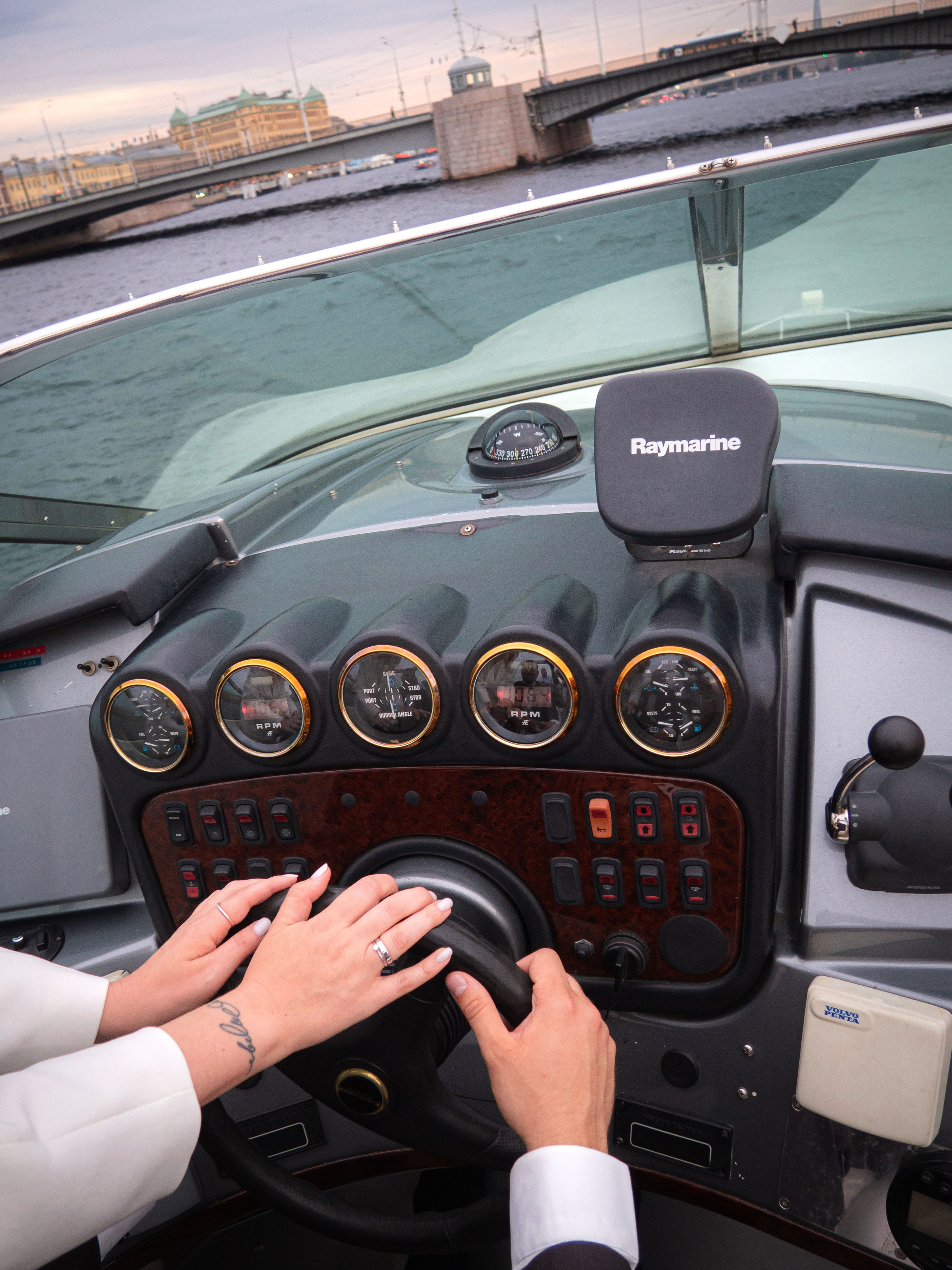 V&V. Свадебный и семейный фотограф в Санкт- Петербурге Гугучкина Полина