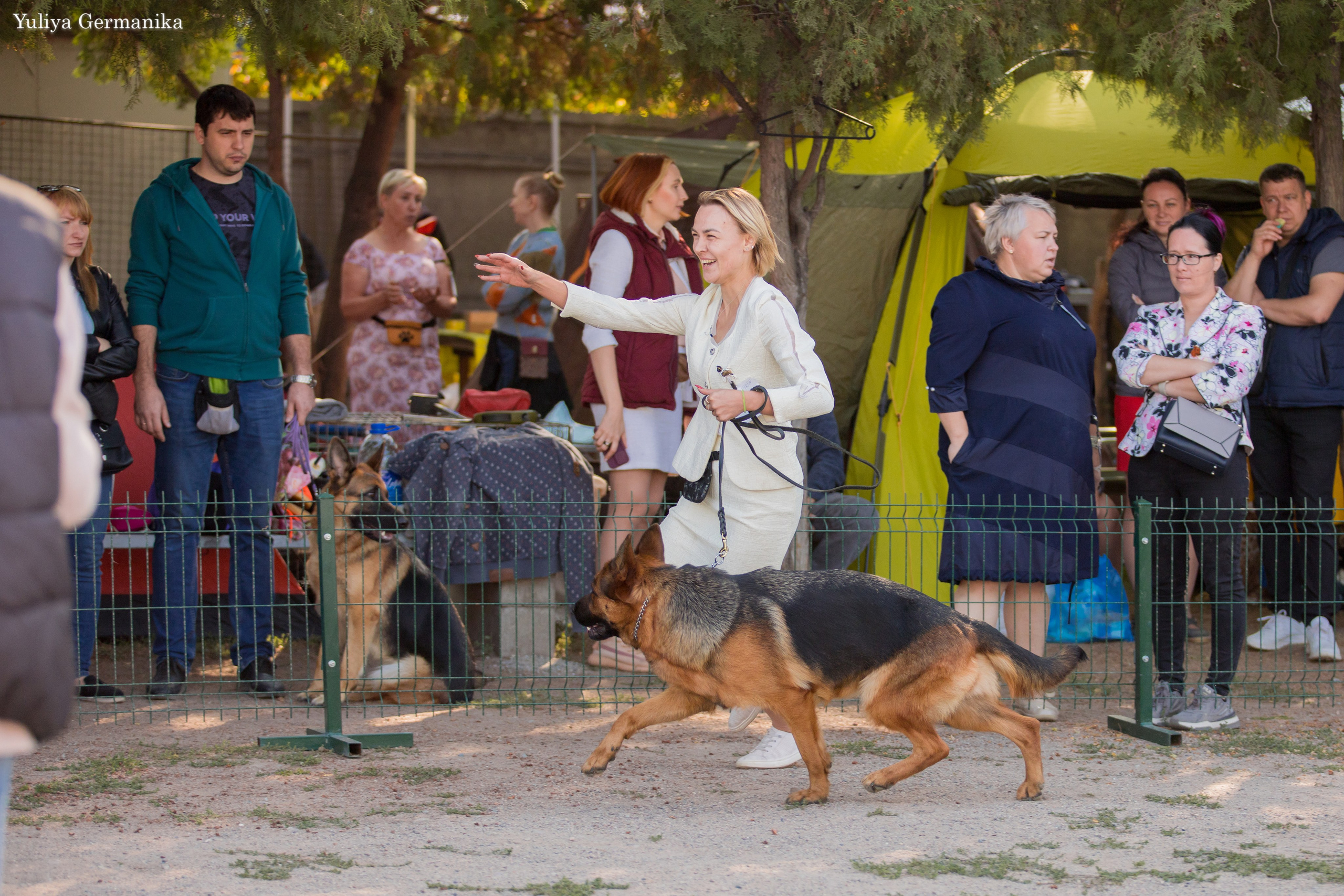 Бишкек 29.09-01.10.2023. Фотограф-анималист Юлия Германика
