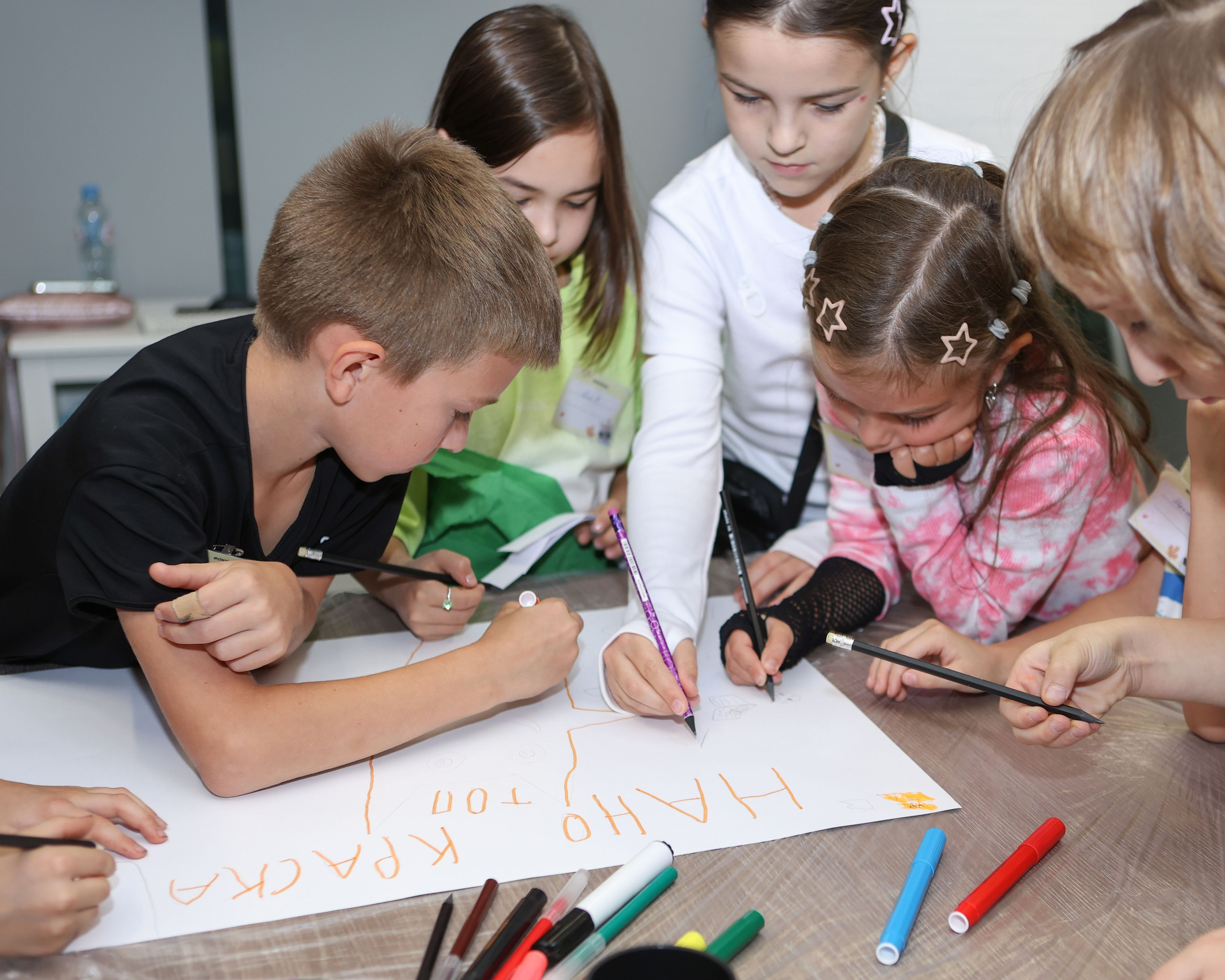 Новый учебный год в Школе Фоксфорд 1-2 классы. Выпускные альбомы и школьный фотограф в Подольске, Троицке, Щербинке, Москве и Московской области