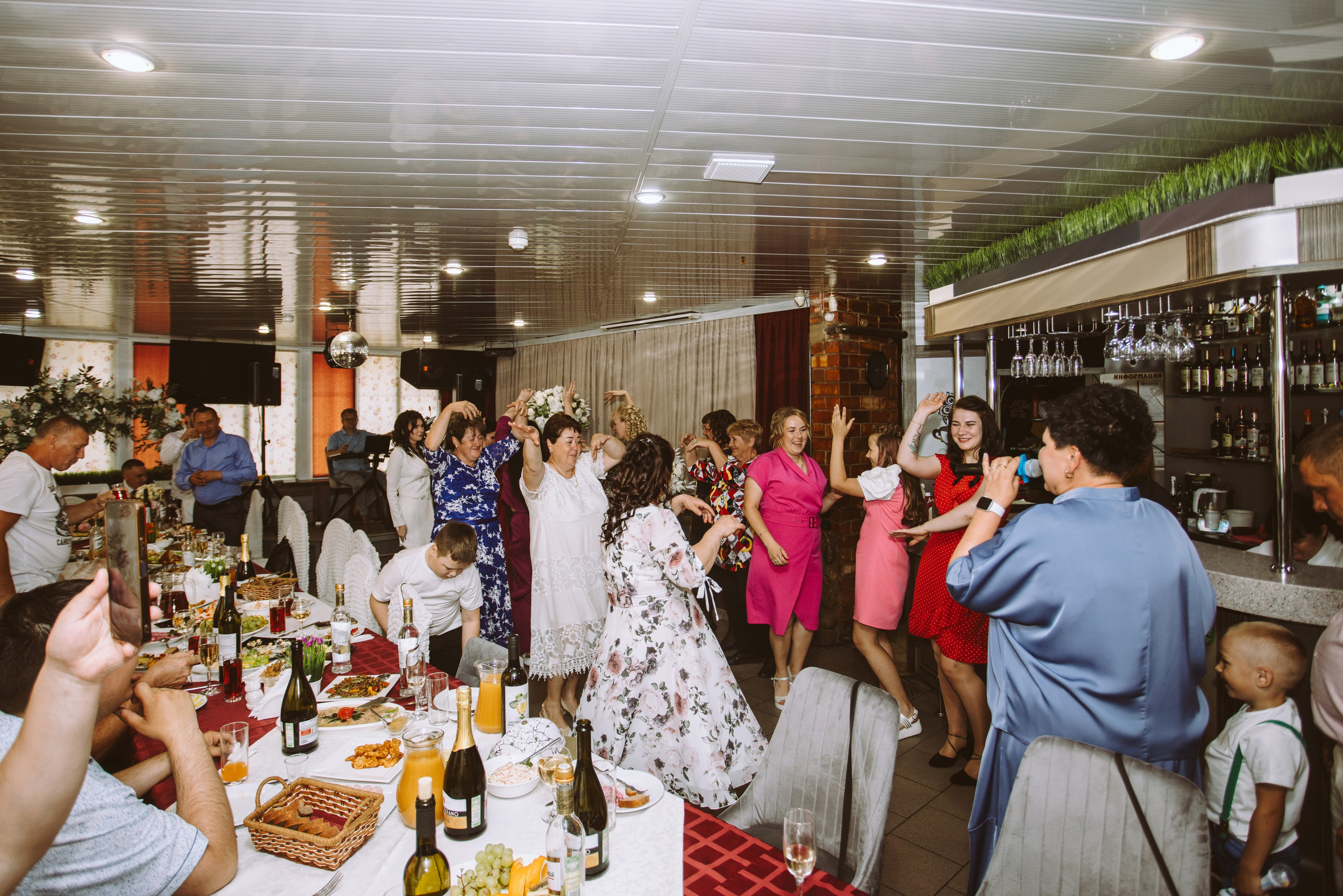 Александр и Вероника. Семейный фотограф в Вышнем Волочке — Ульяна Иванова | Фотосессии для всей семьи