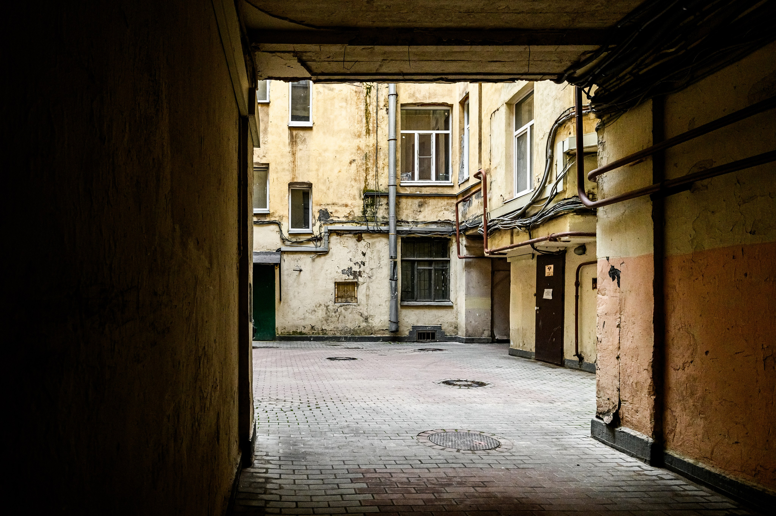 Большой проспект П.С., 70-72