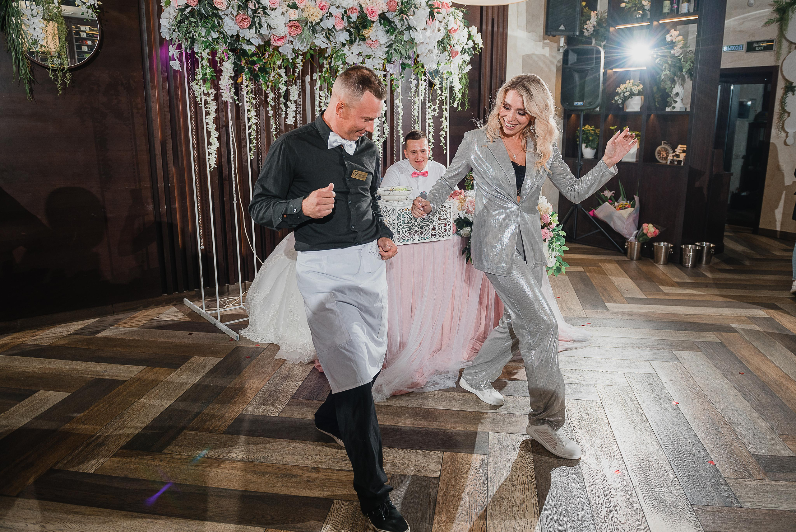 П&Т. #свадебныйфотограф #wedding #weddingday #lovestory #фотографволгогр