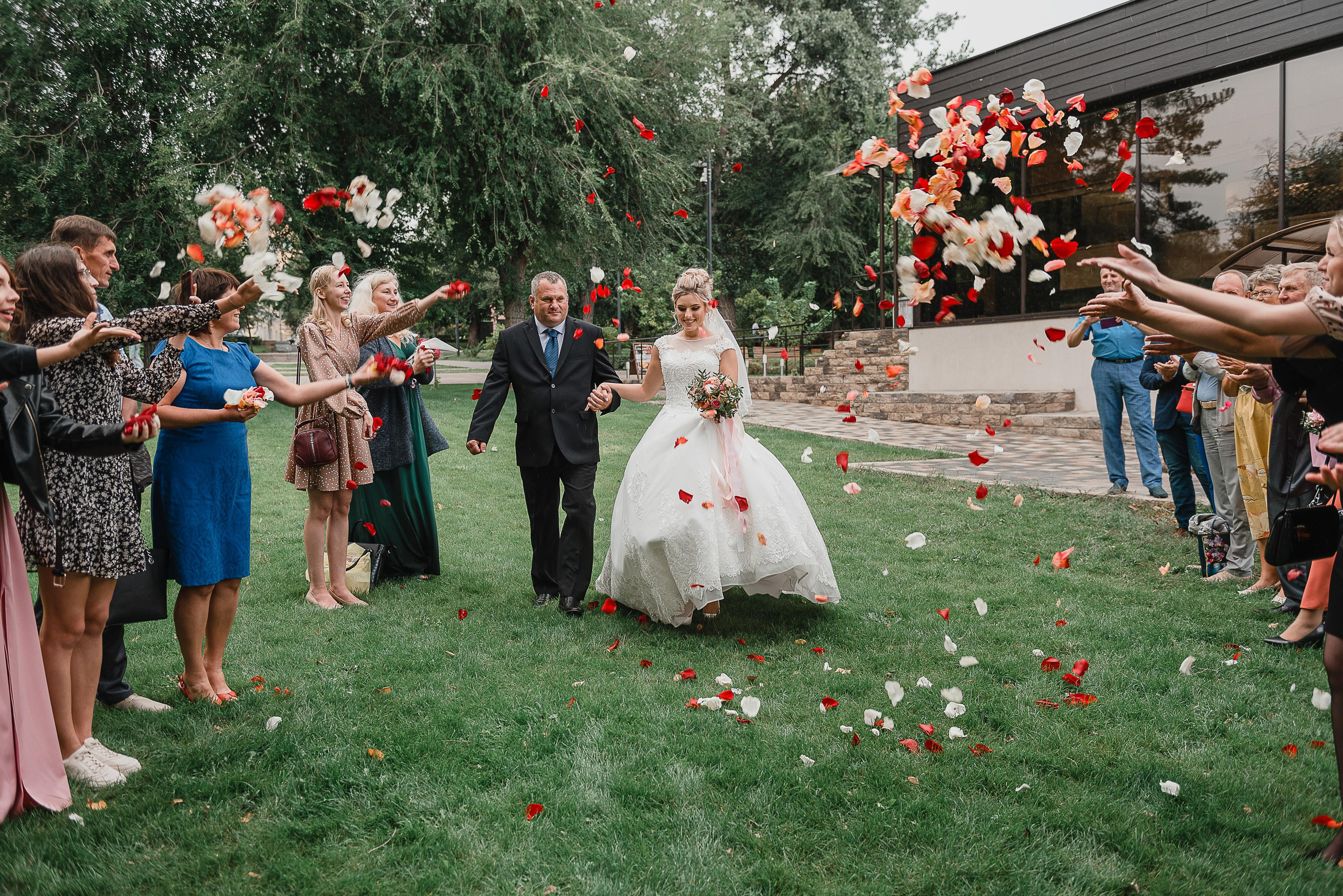 П&Т. #свадебныйфотограф #wedding #weddingday #lovestory #фотографволгогр