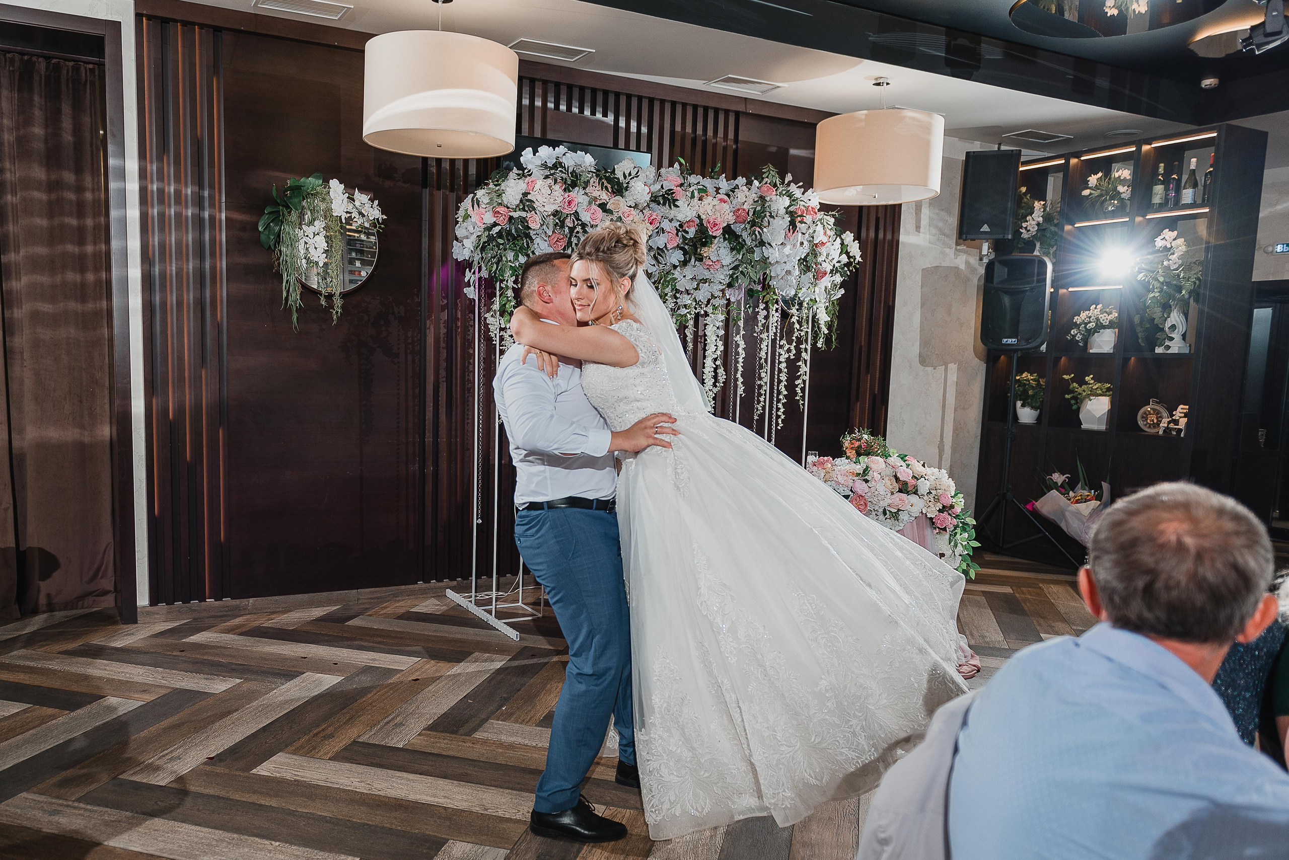 П&Т. #свадебныйфотограф #wedding #weddingday #lovestory #фотографволгогр