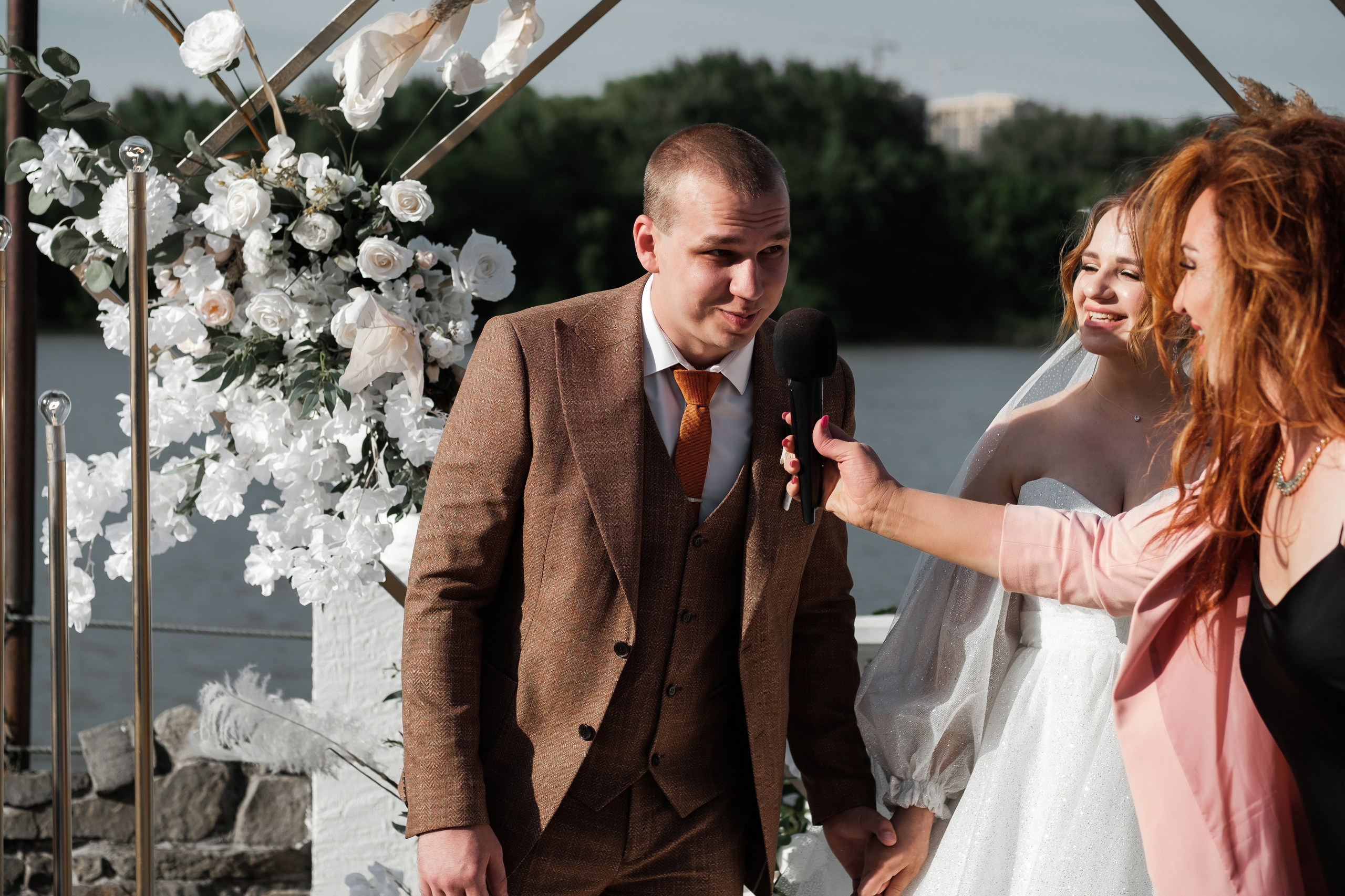 Максим и Дарья. Свадебный фотограф | репортаж | праздники | крещение