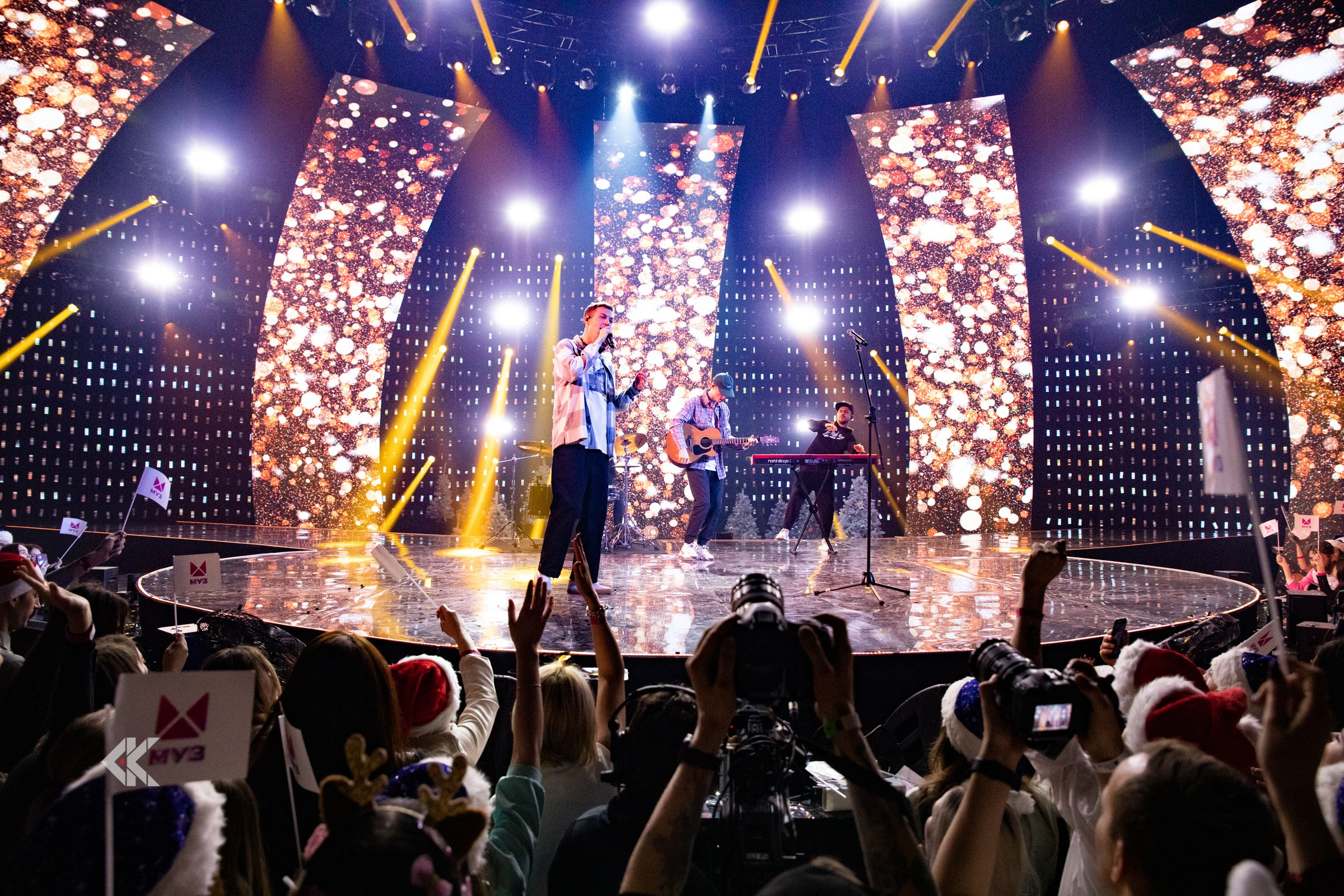 Танцы Ёлка МузТв. Фотограф в Москве Яна Полосина