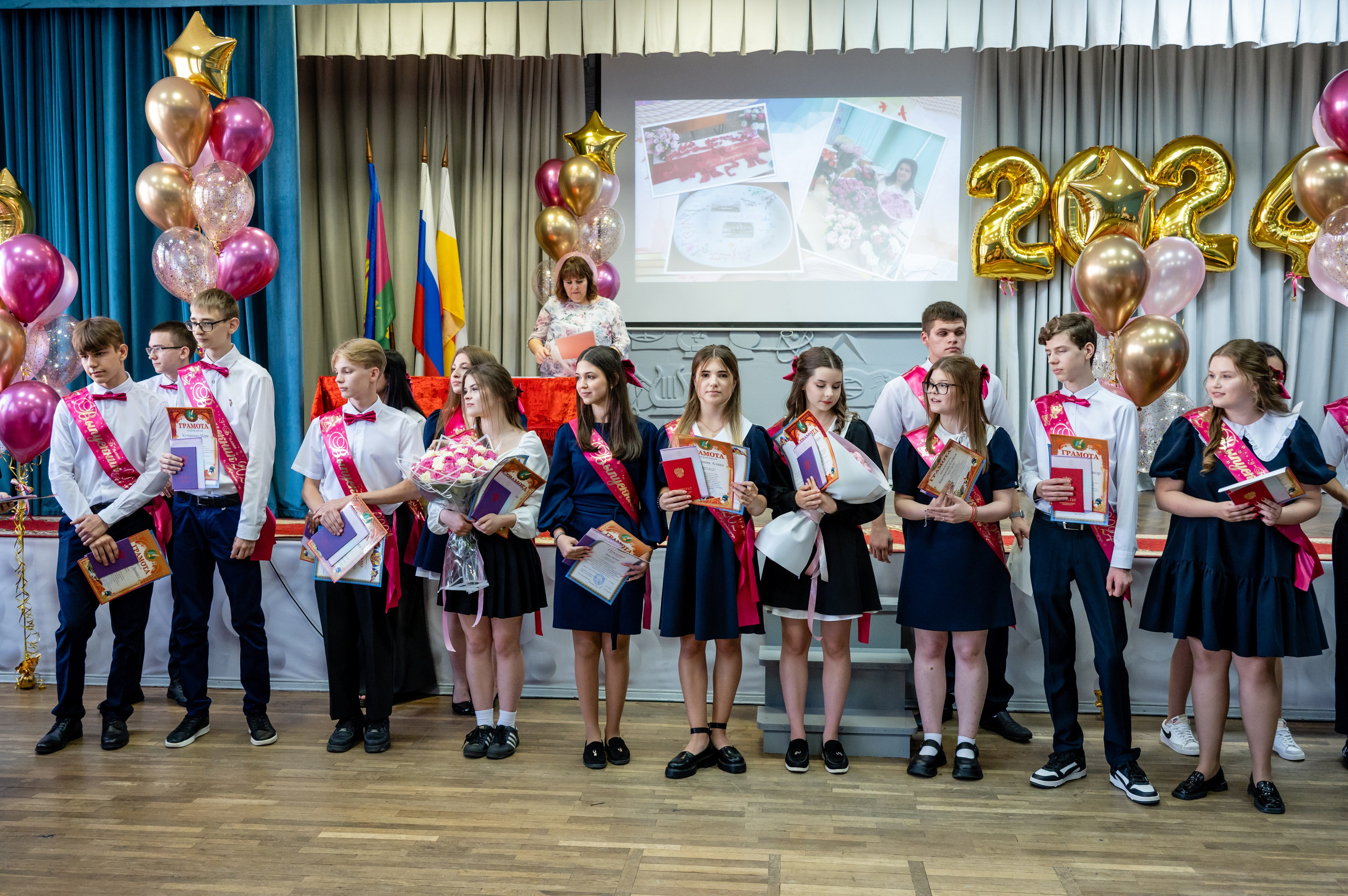 Фотограф на вручение аттестатов. Вячеслав Скрипник Фотограф Краснодар