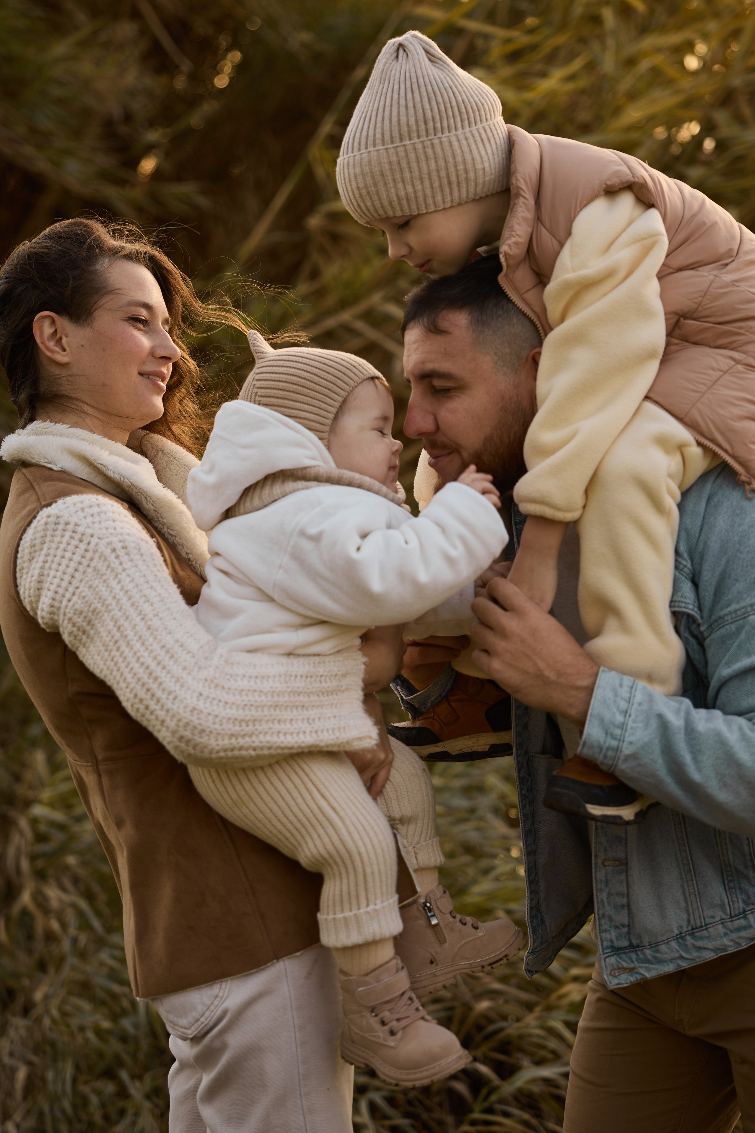 Саша, Катя, Сережа и Василиса октябрь 2024. Свадебный и семейный фотограф в Сочи и Краснодарском крае Анна Шмелёва