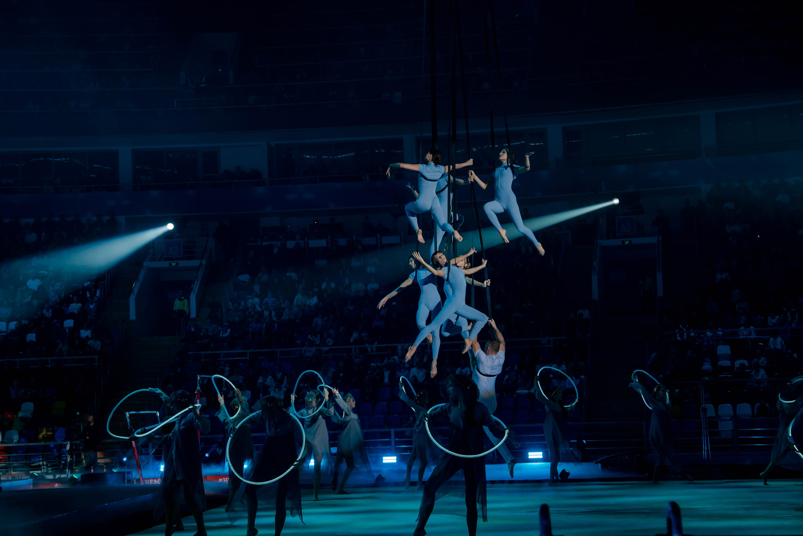 Шоу Алексея Немова 2024. Крамер Юлиана детский и семейный фотограф