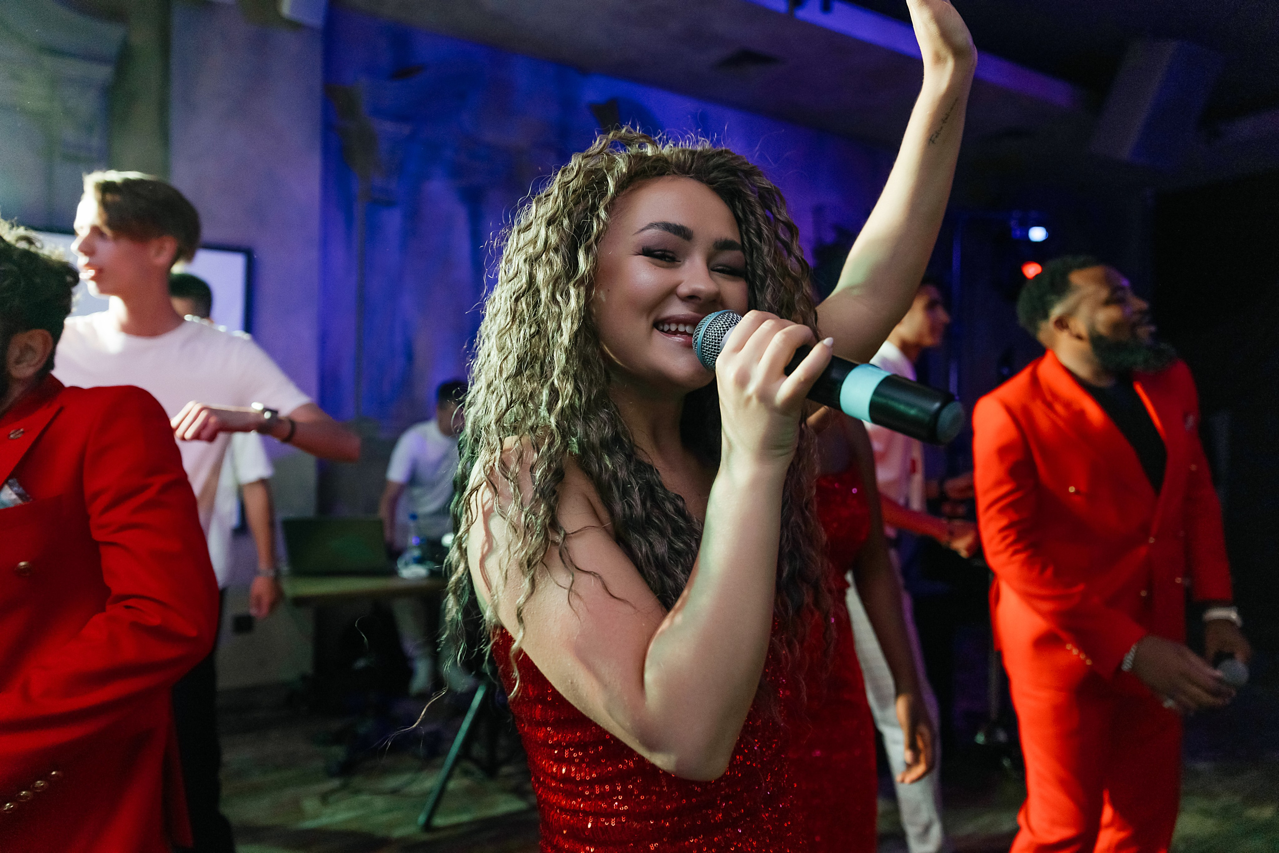 11 класс Гимназия 69. Фотограф и Видеограф в Краснодаре Юлия Солодченко