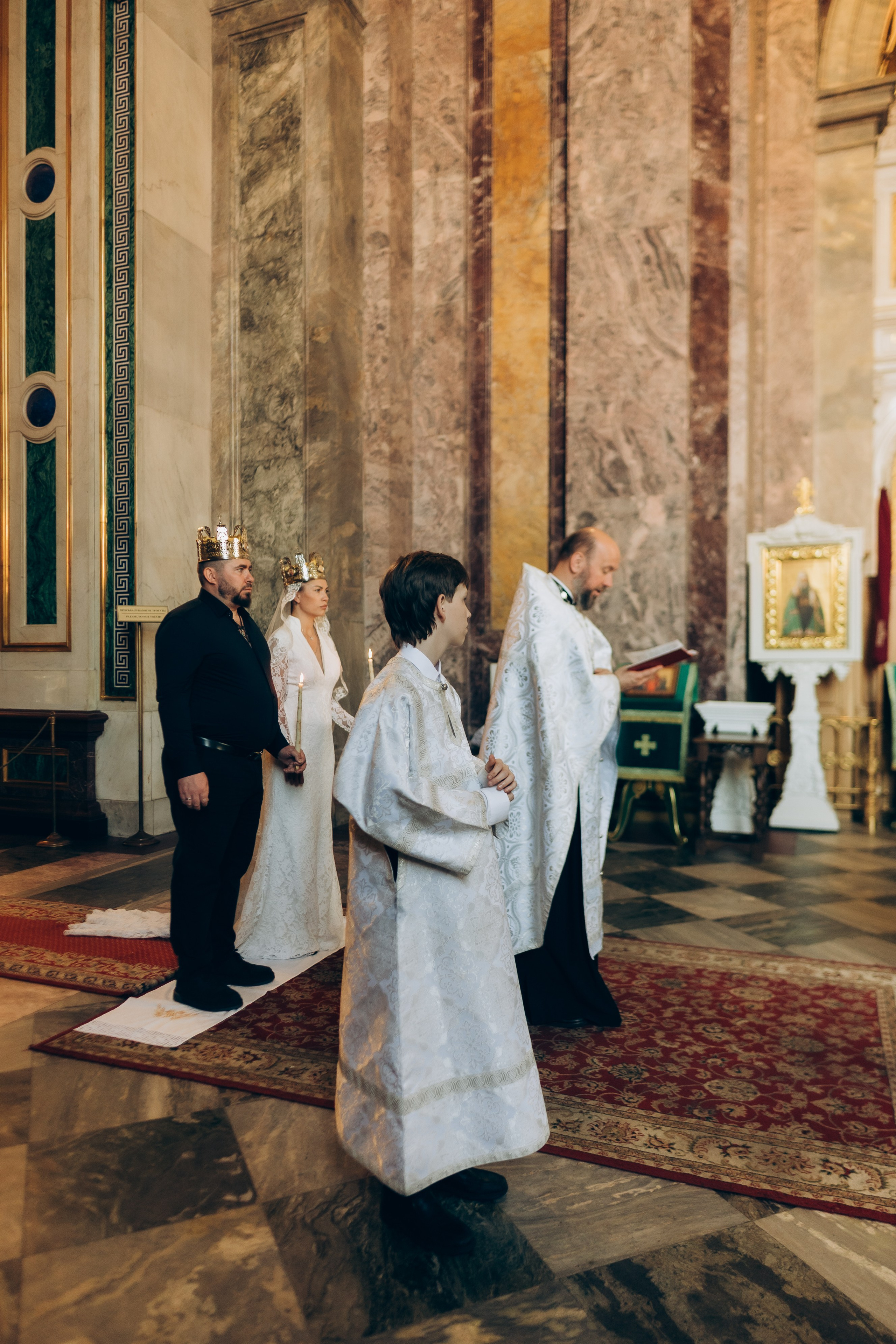 Венчание Исаакиевский. Фотограф ПИТЕР СПБ Надежда Баранова
