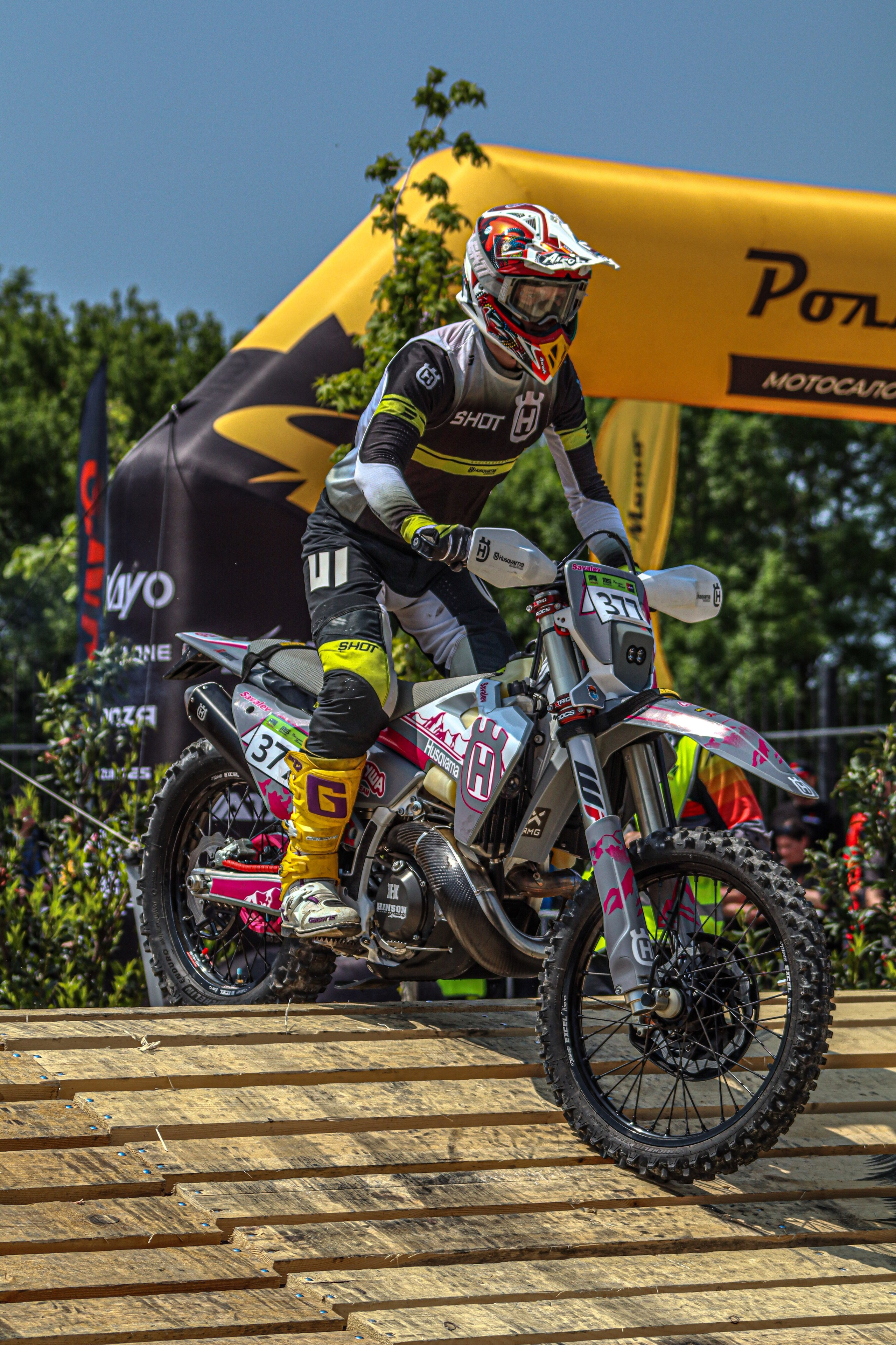 Enduro. Ivaladimirovna1995.wfolio.pro