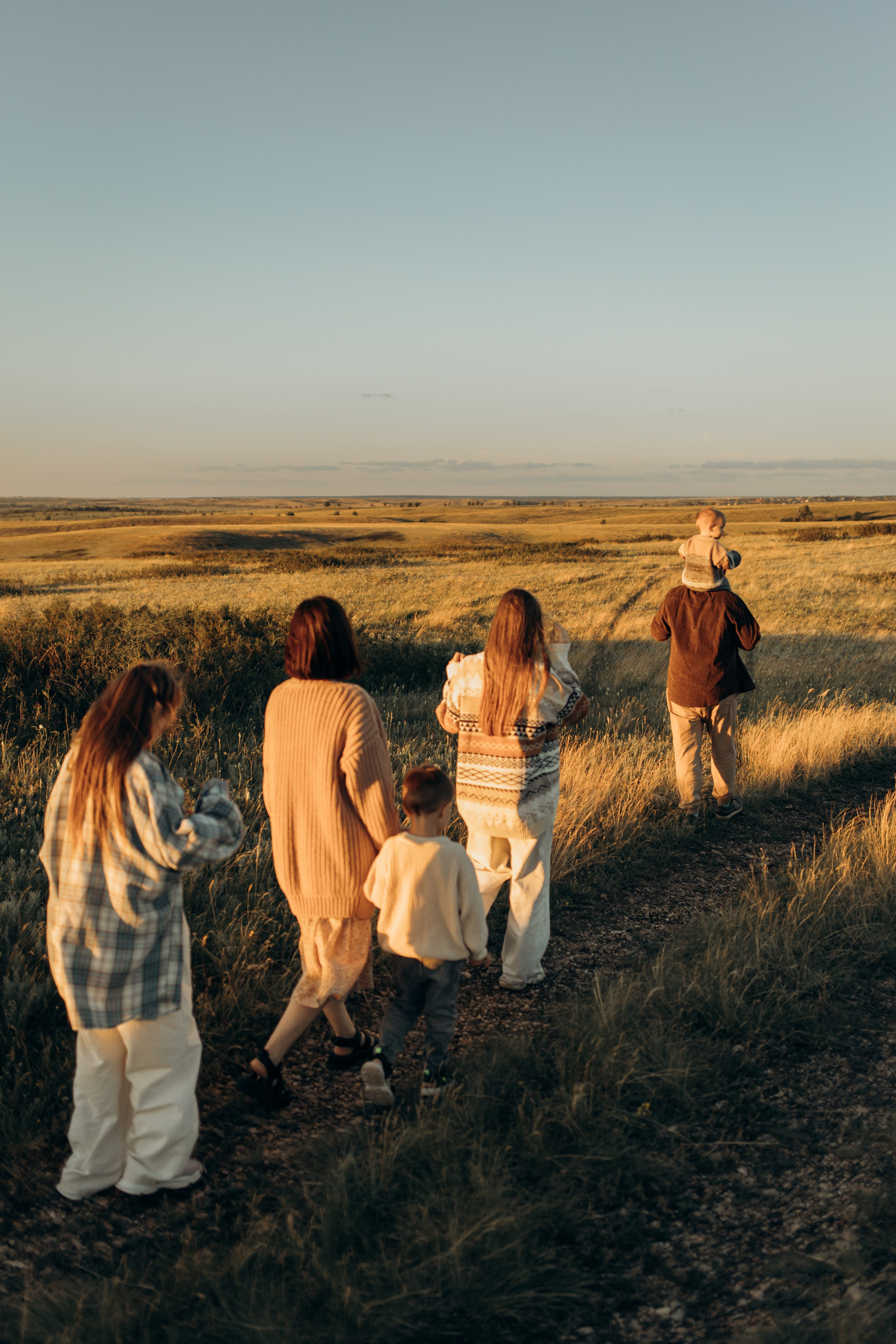 Саша, Лиля, Лолита, Амалия, Герман, Роберт и Рикки. Семейный фотограф в Москве Валерия Мясникова