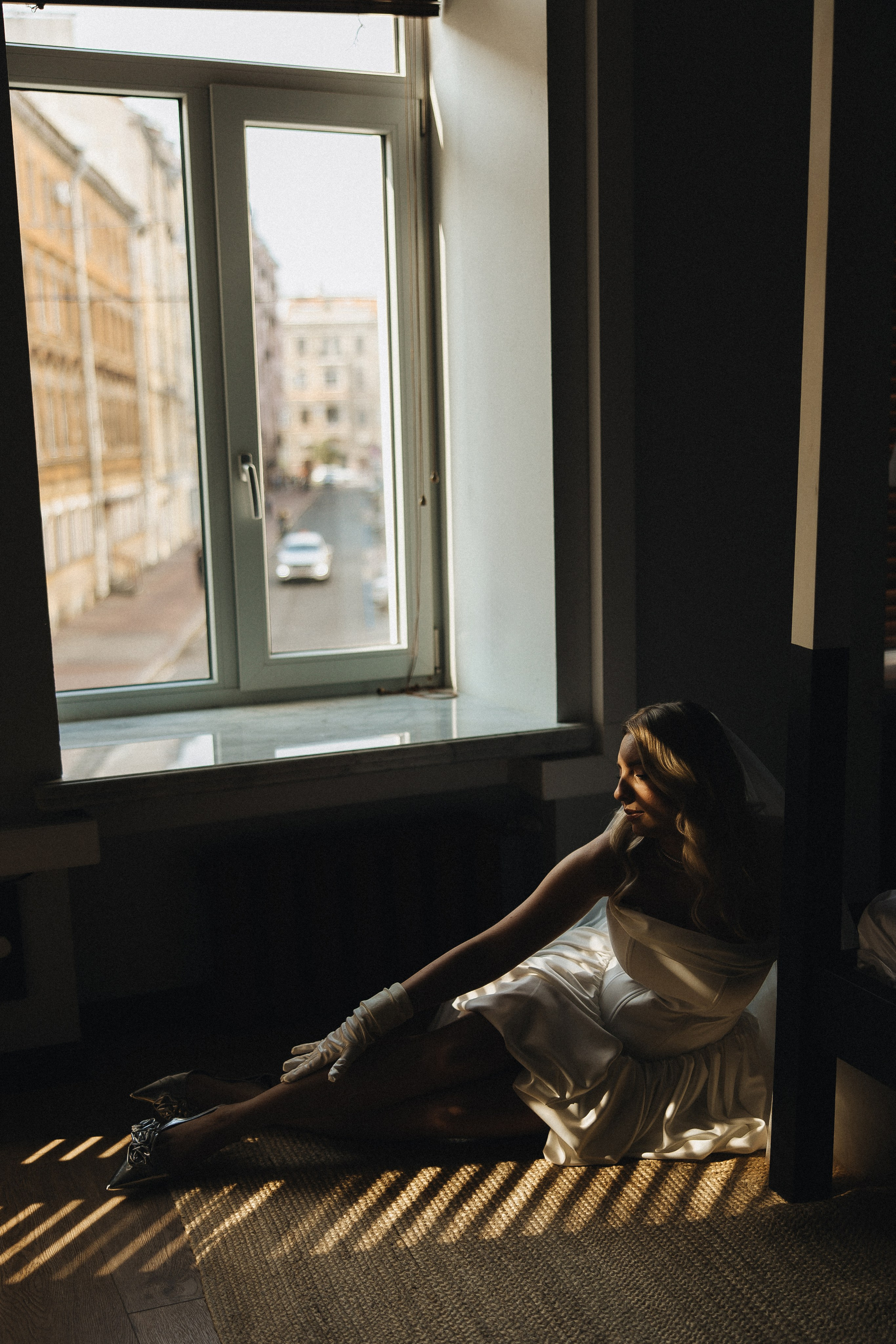 Когда я впервые увидел тебя, этот смех, ты мне напомнила по-моему сразу всех. Свадебный фотограф в Санкт-Петербурге Баженова Алина