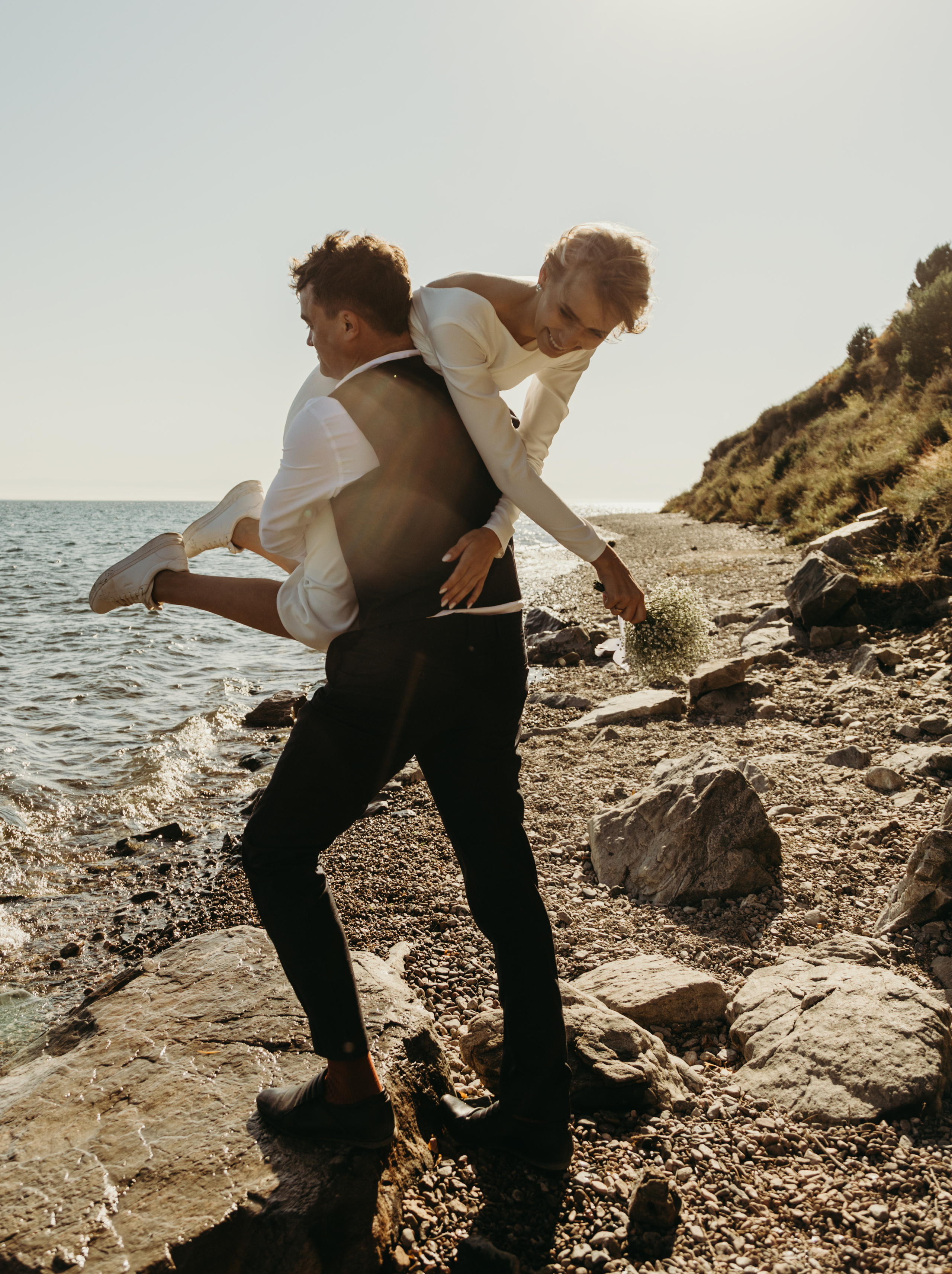 Свадебная фотосессия для Руслана и Анны на Байкале