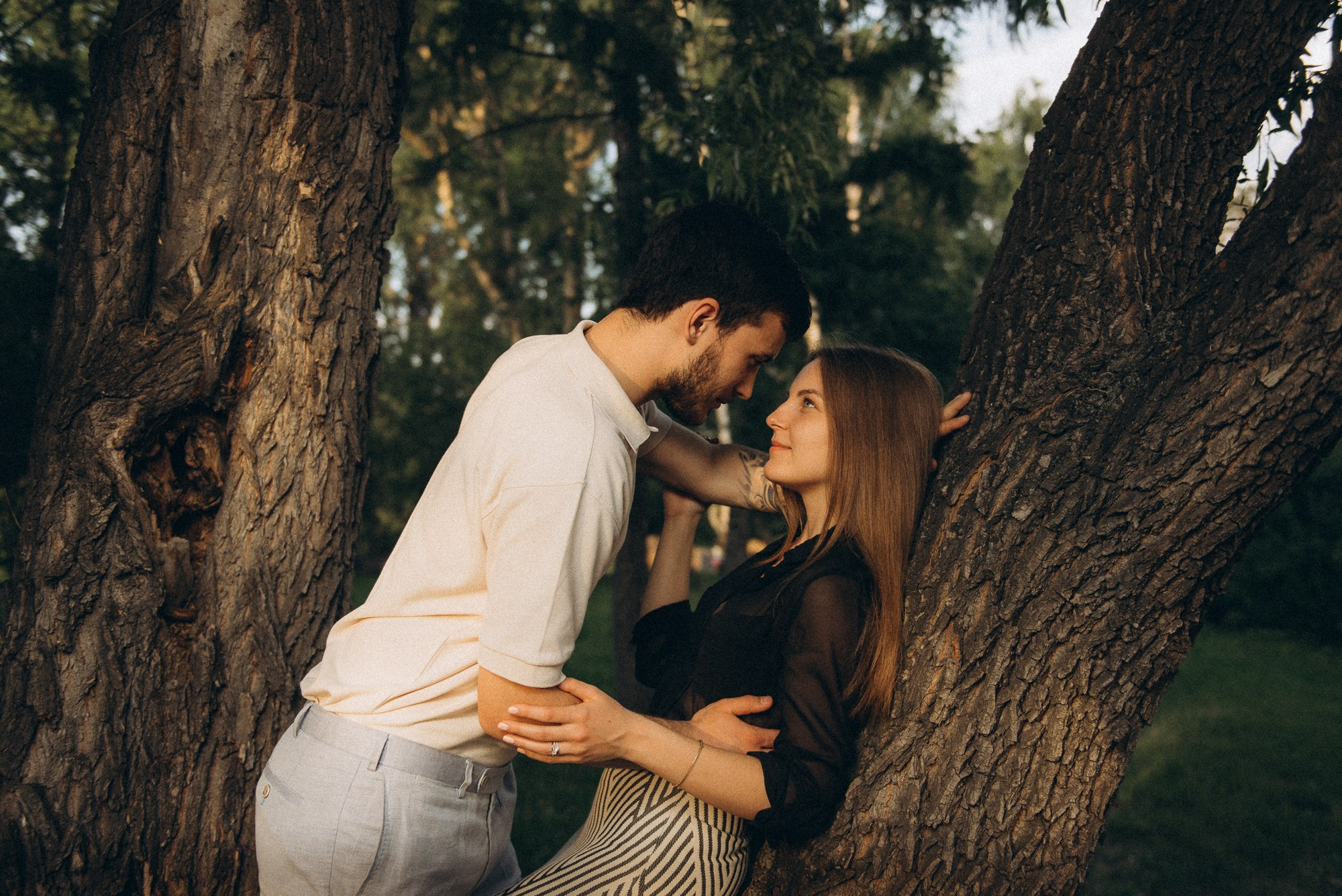 Глеб & Анастасия. Прогулка по речному. Портретный фотограф в Новосибирске Василий Дан