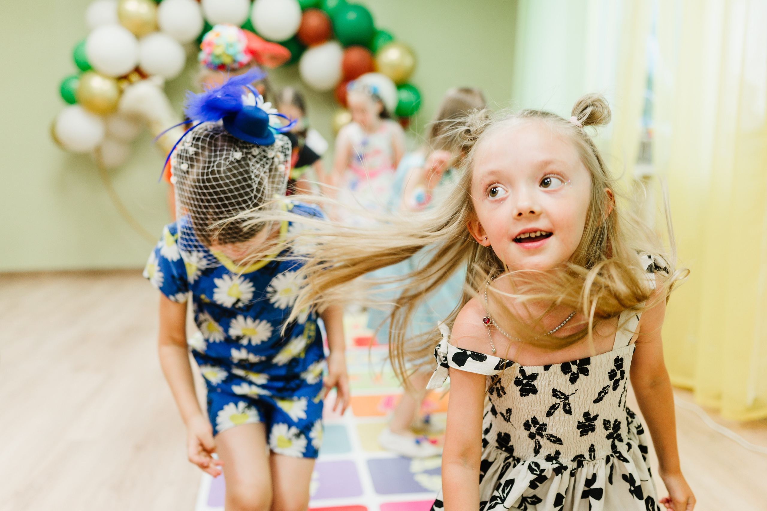 Шляпная вечеринка