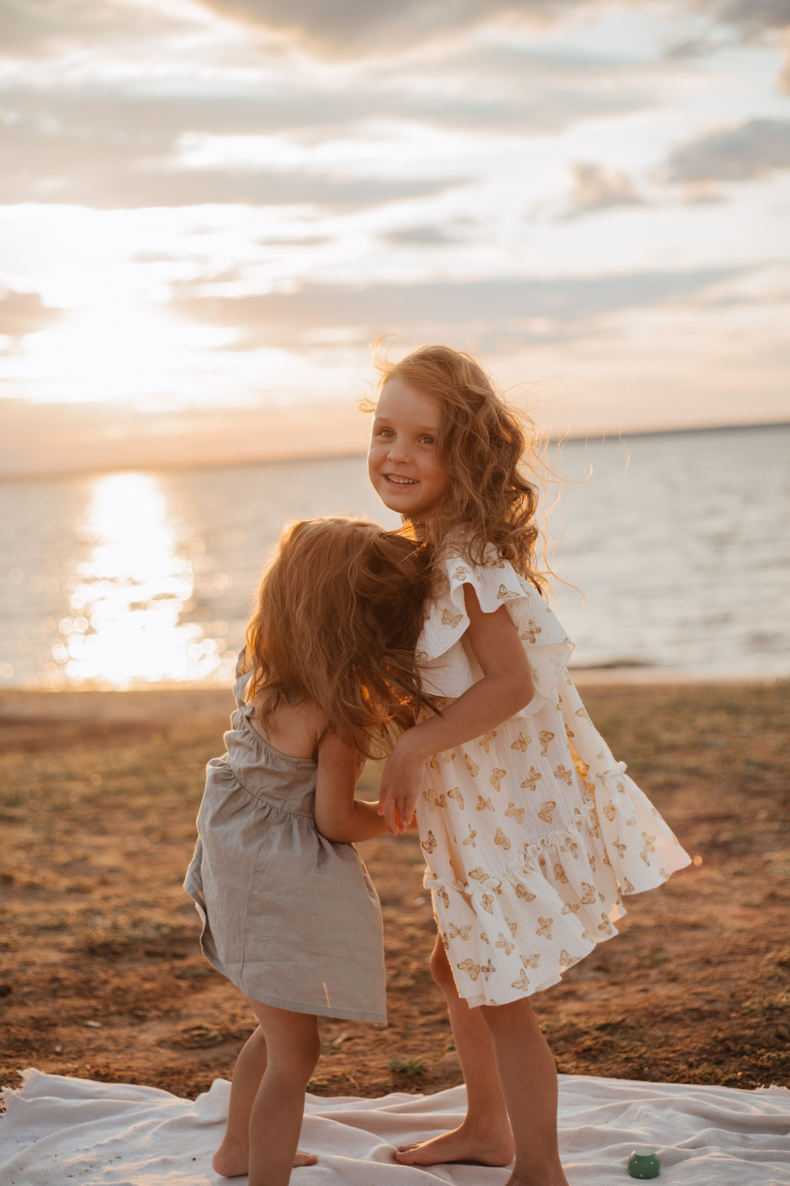 Люба и Саша с дочерьми. Фотограф в Волгограде и Москве | Анастасия Лаврова