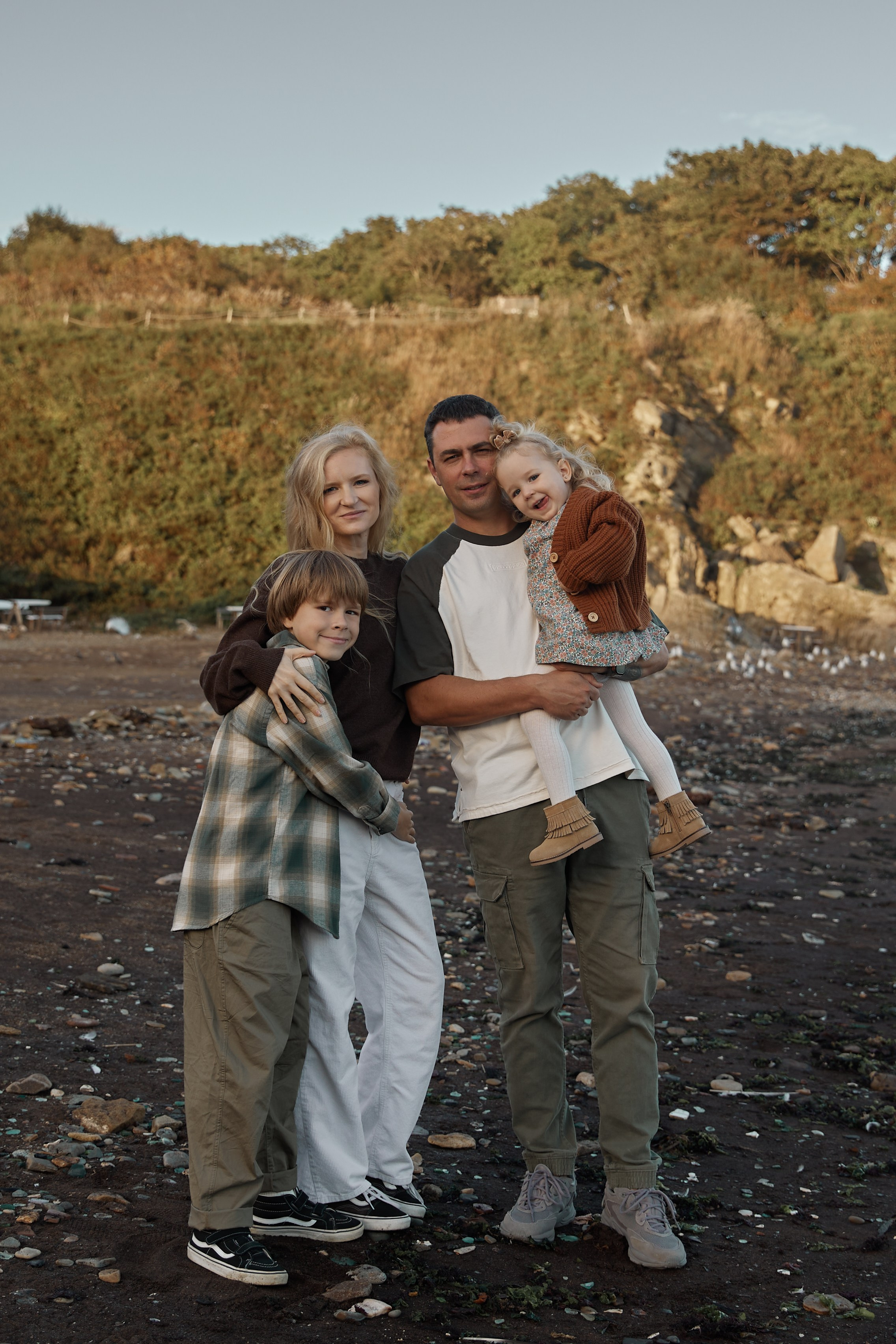 Люба с семьей. Фотограф женского портрета, беременности и материнства Харькова Елена