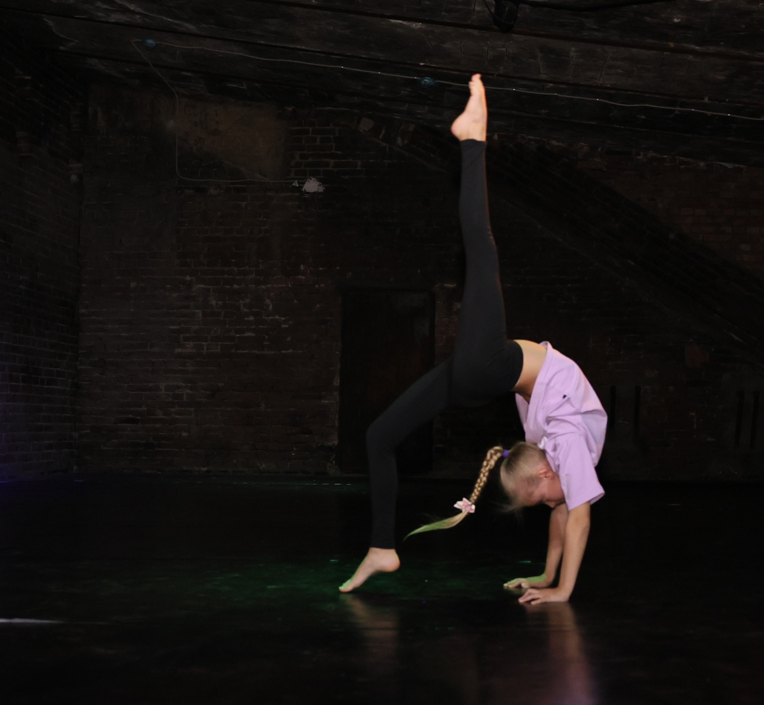 Новогодние танцы. Главная