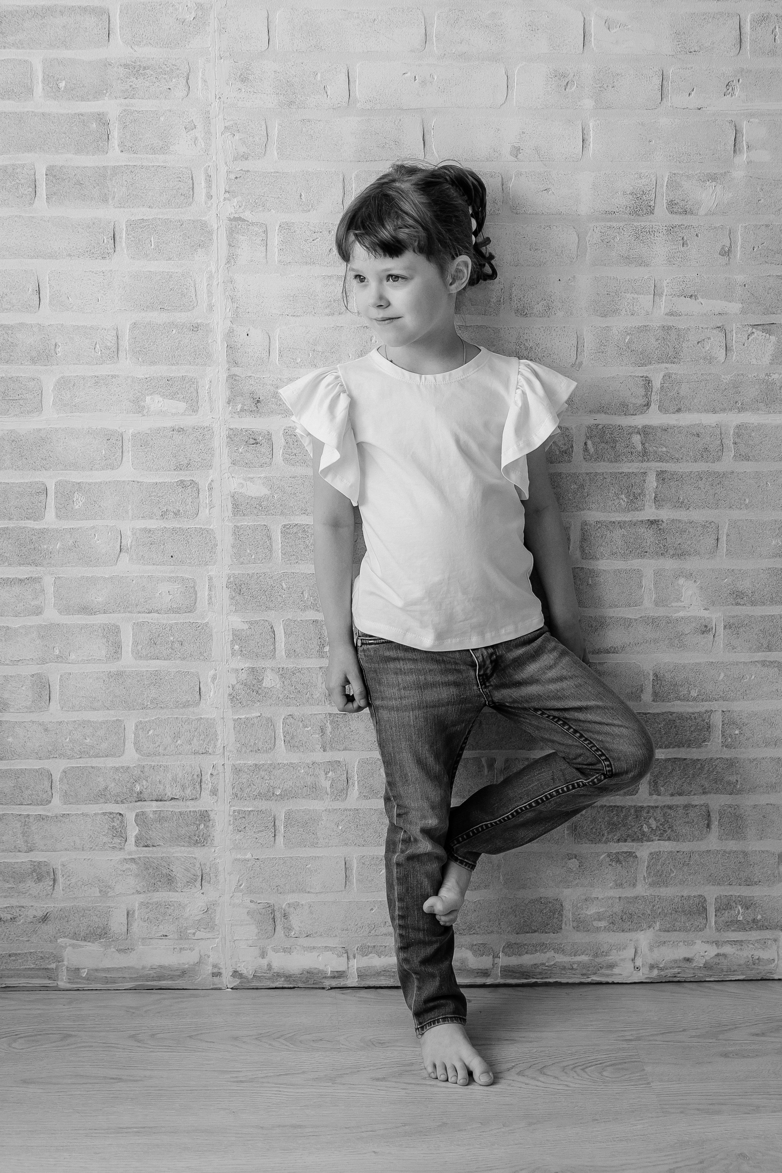 Минимализм / портреты + ЧБ. Детский фотограф, выпускные альбомы в Нижнем Новгороде Бодягина Мария