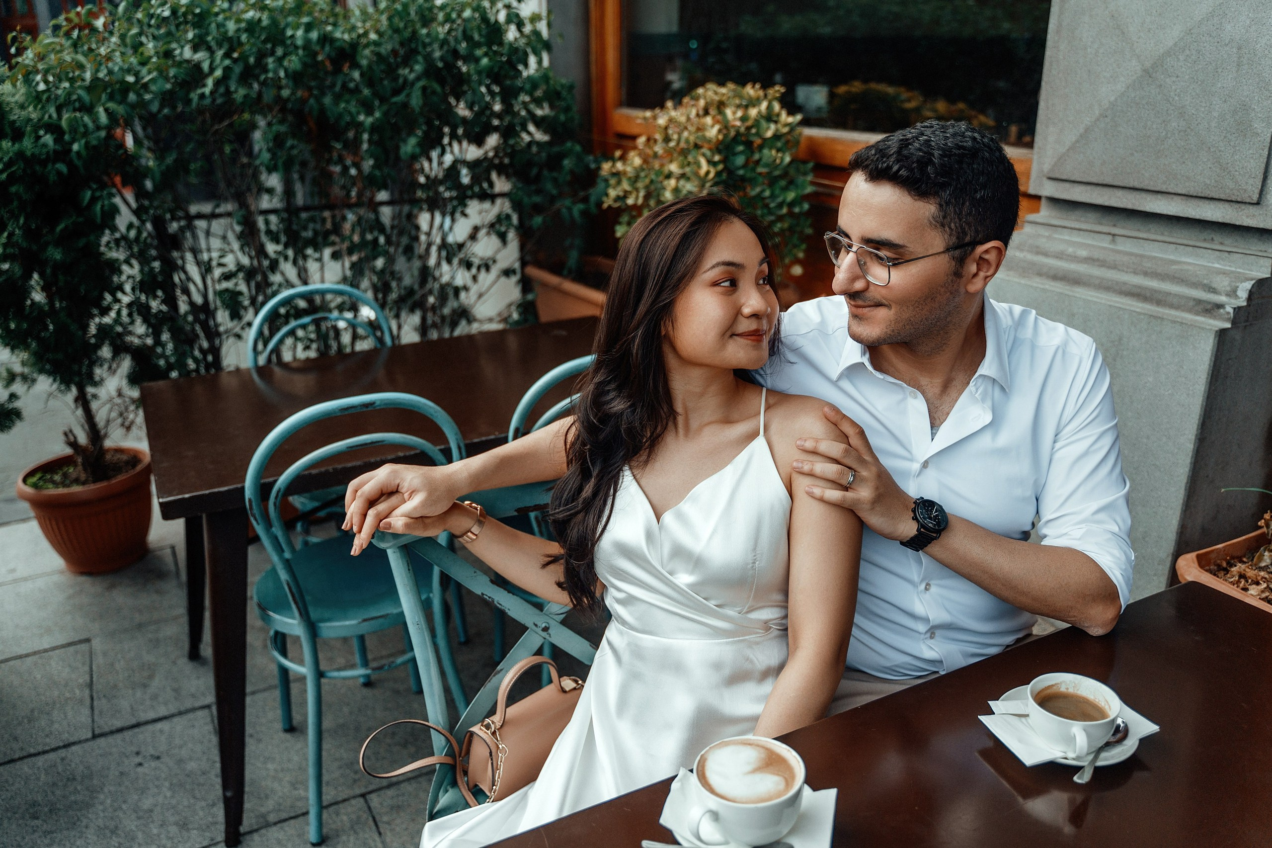 Alaeddine & Matika on the Peace Bridge in Tbilisi. Photographer Sergey Otkrytyi in Batumi & Tbilisi