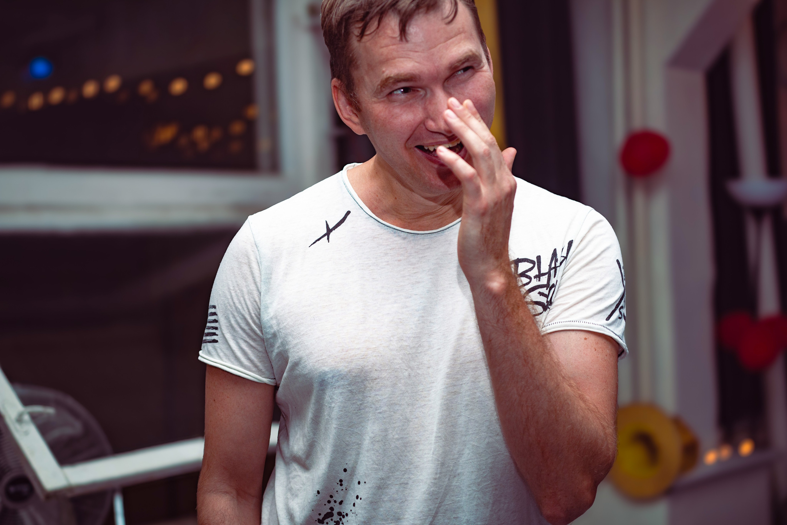 Dance cafe вечеринка