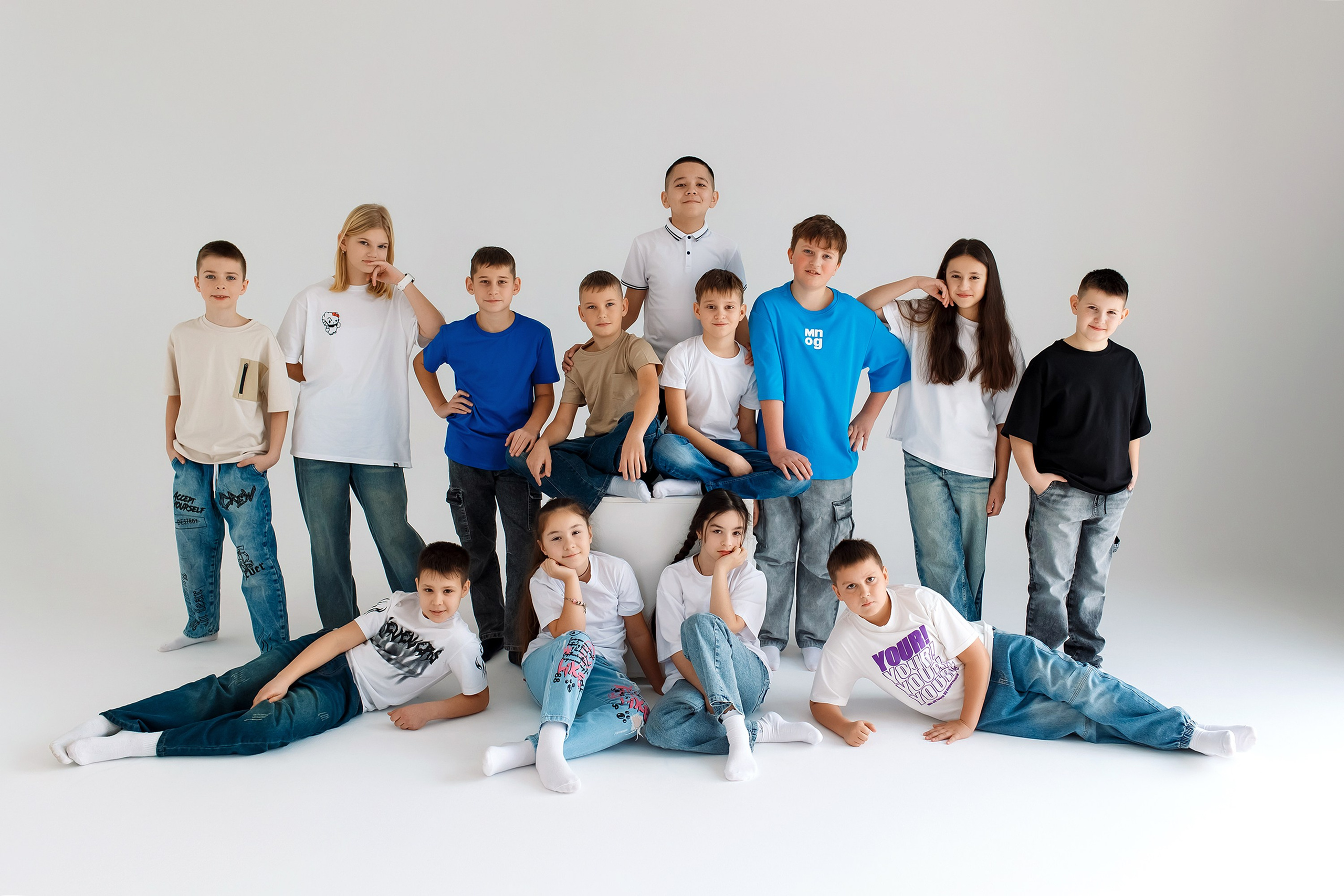 4 класс съемка в фотостудии. Фотограф Любовь Корниенко, Примоский край