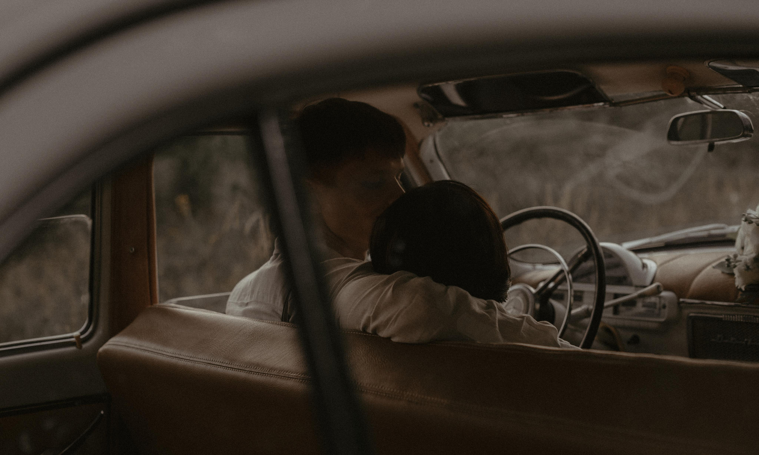 «Любовь вне времени». Твой проводник в мир ушедших эпох, романтики и женственности