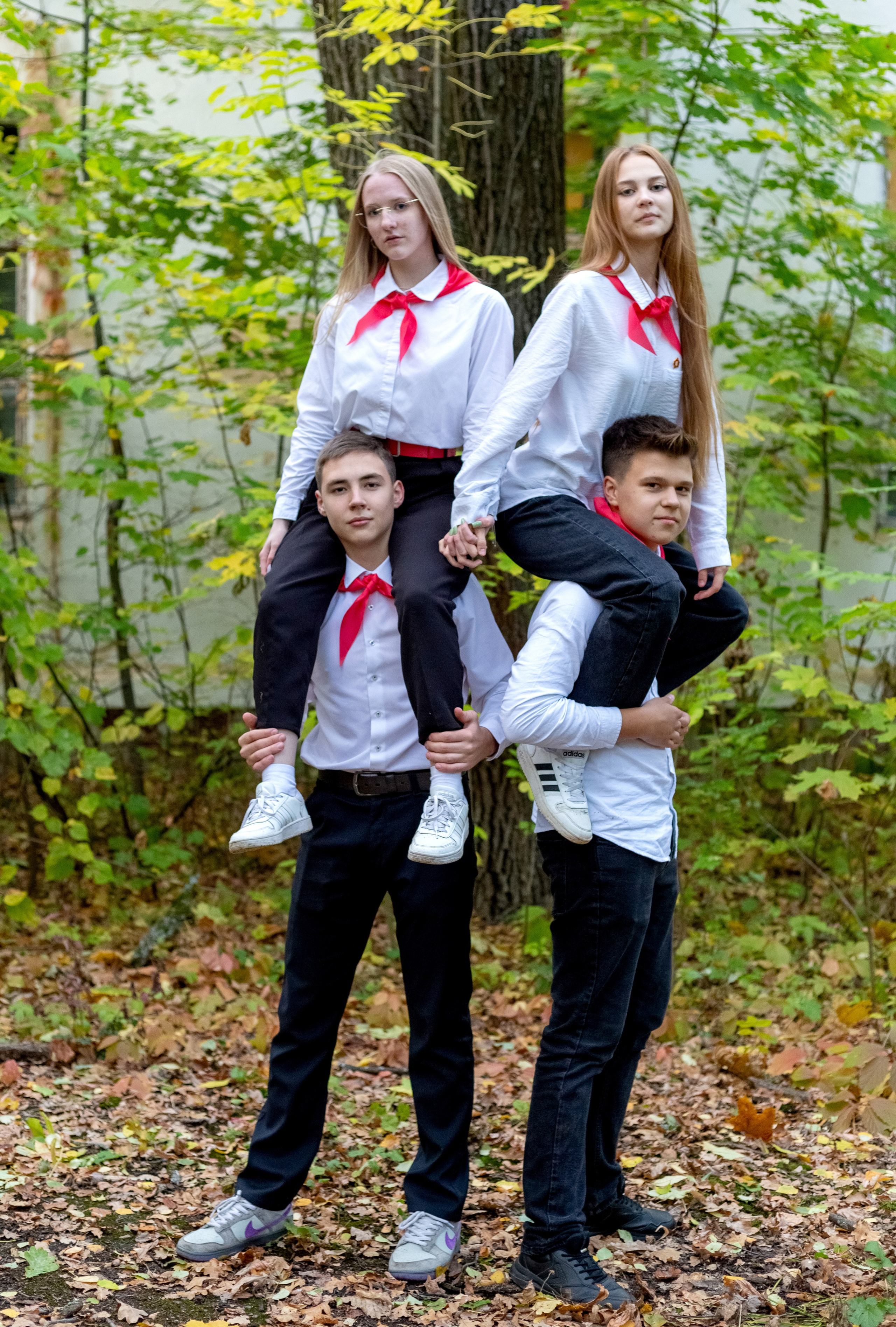 Пионеры. Выпускные альбомы Воронеж от Веры Соколовой